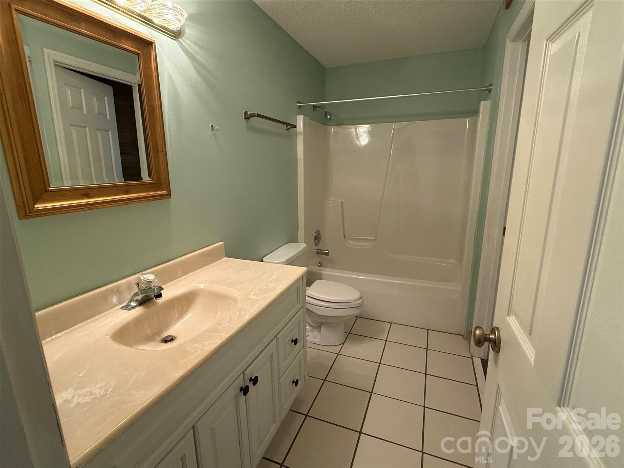 66 Ashlyn Lane Property Photo 27