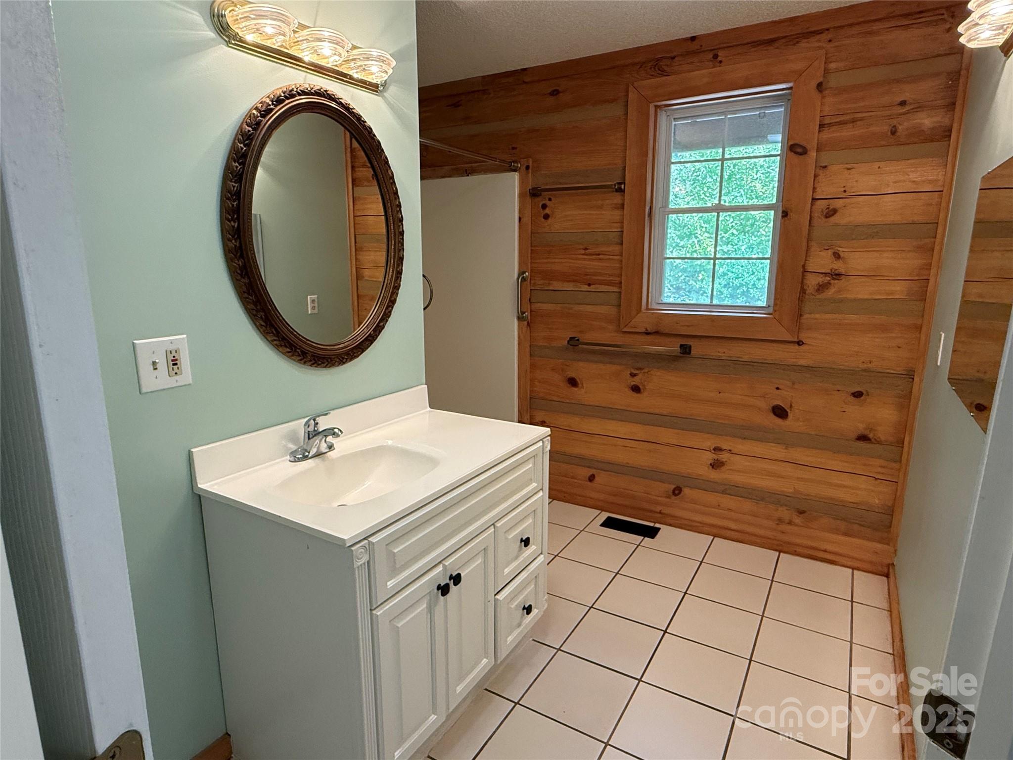 66 Ashlyn Lane Property Photo 31
