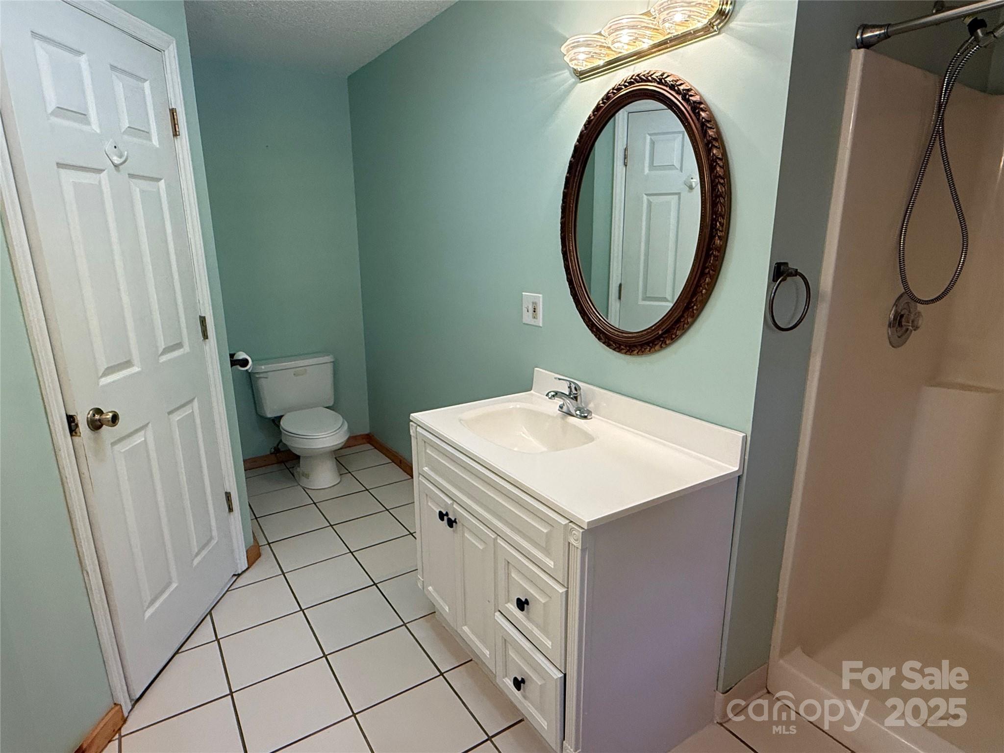 66 Ashlyn Lane Property Photo 33