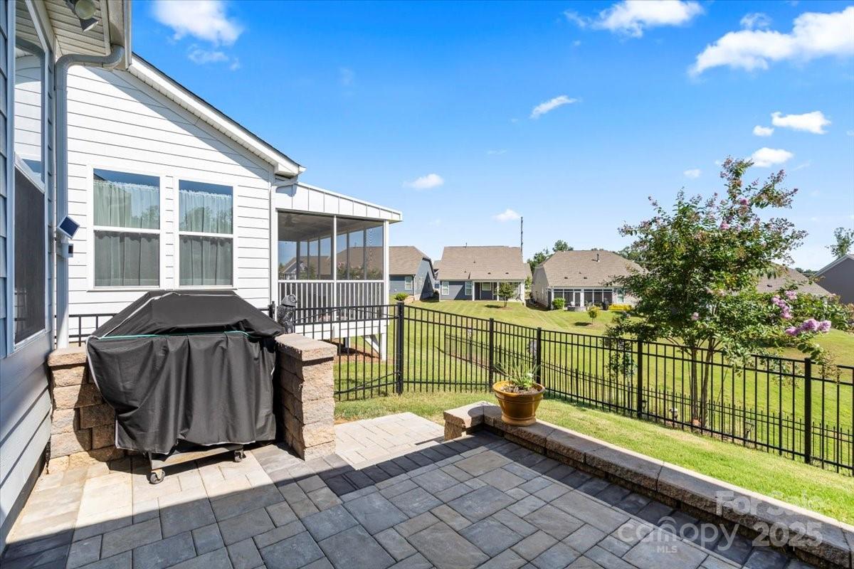 7343 Overjoyed Crossing 318 Property Photo 19