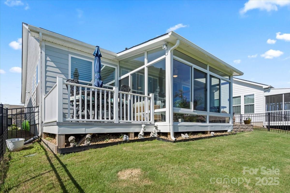 7343 Overjoyed Crossing 318 Property Photo 21