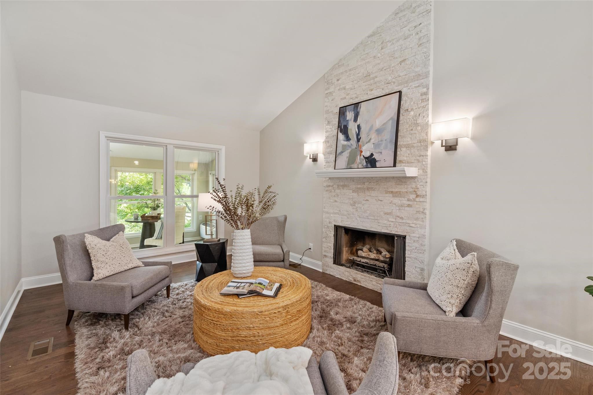 1096 Palmyra Drive Property Photo 17