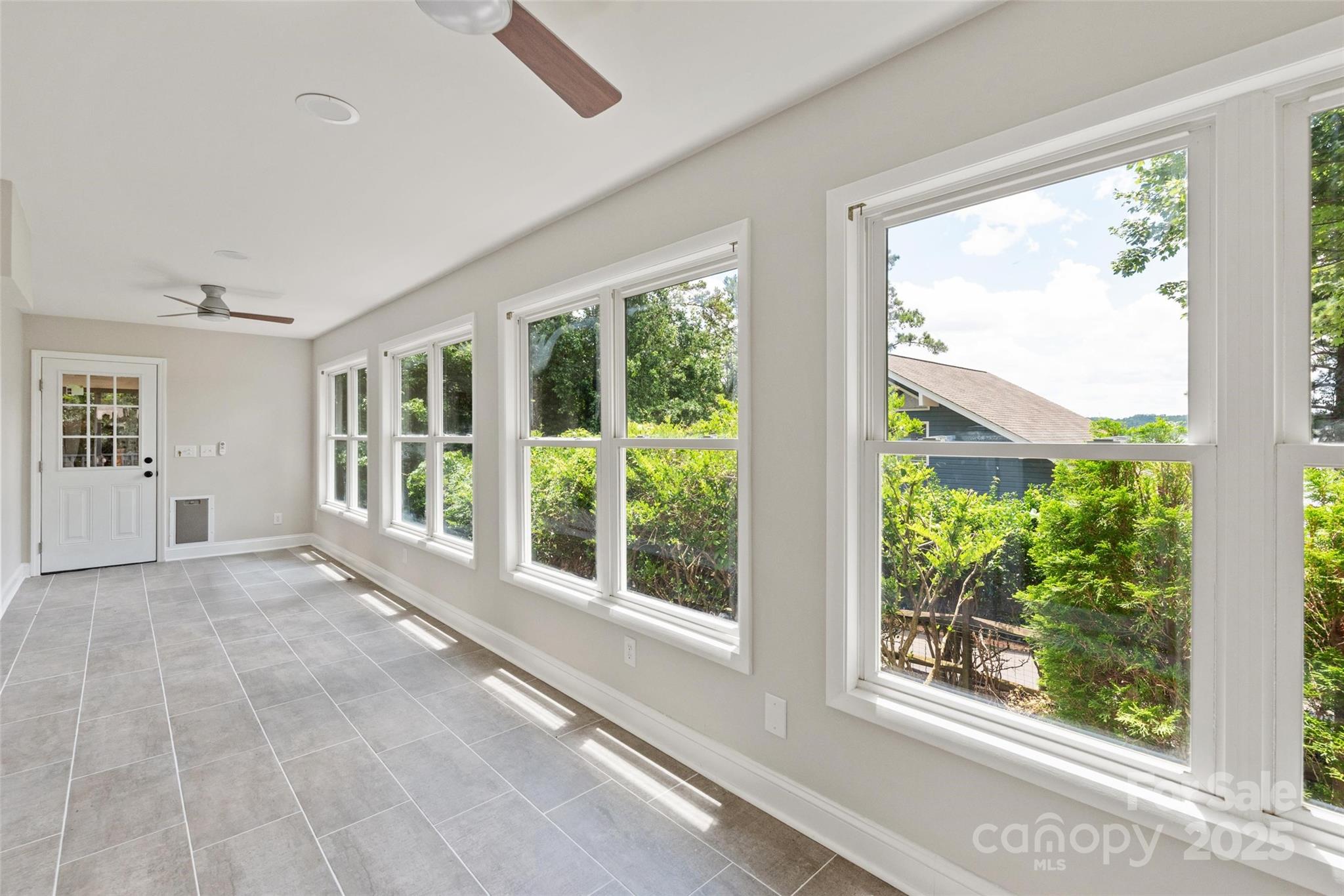 1096 Palmyra Drive Property Photo 29