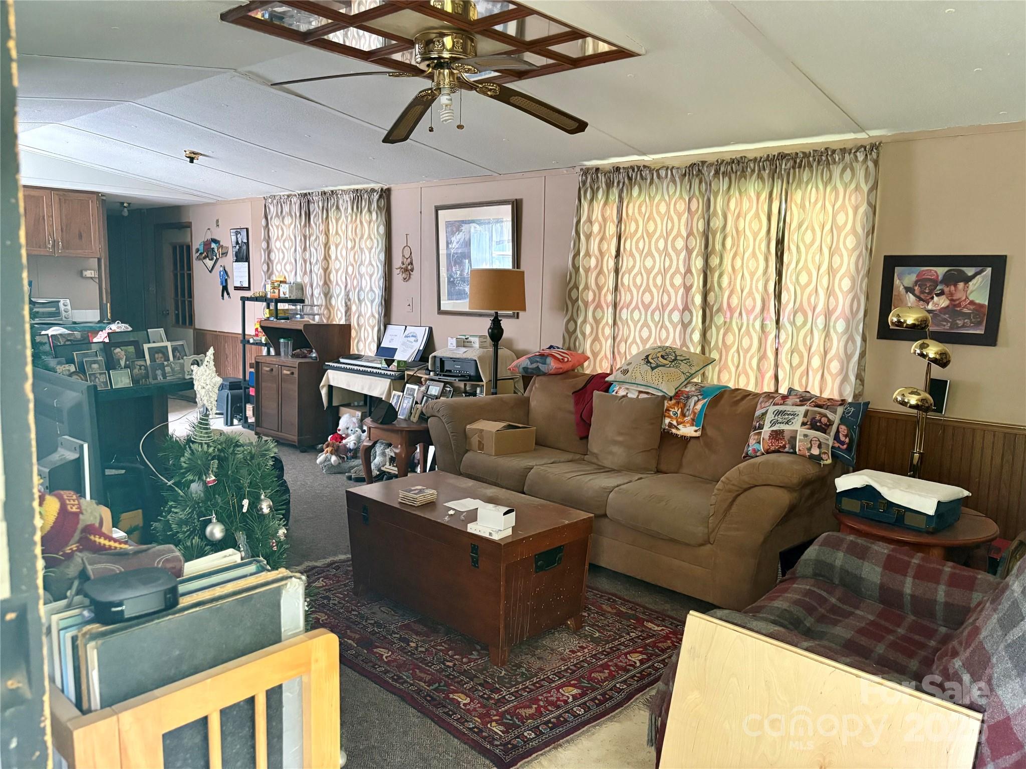 1031 Red Oak Drive Property Photo 13