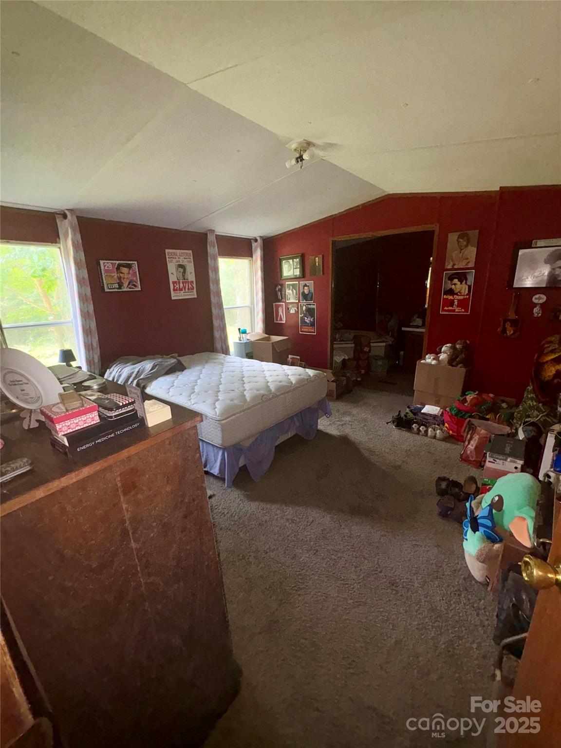 1031 Red Oak Drive Property Photo 17