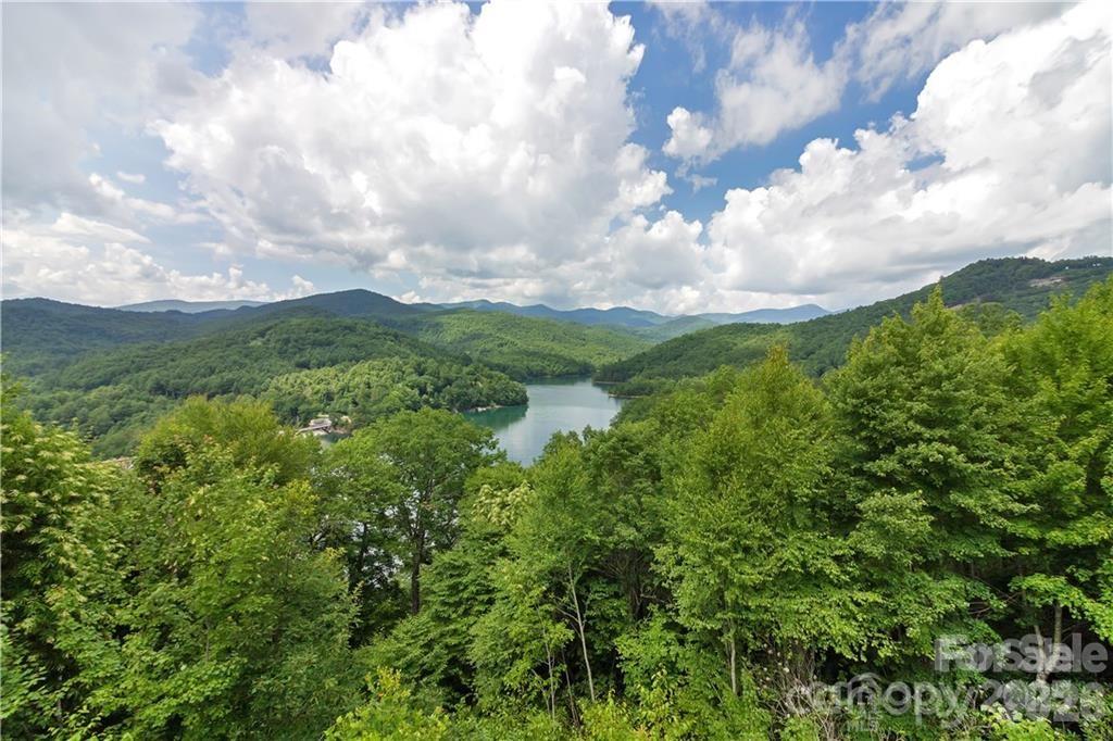 612 Old Home Place Road Property Photo 2