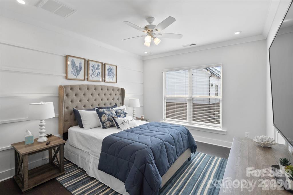 12119 Brooklyn Avenue Property Photo 18