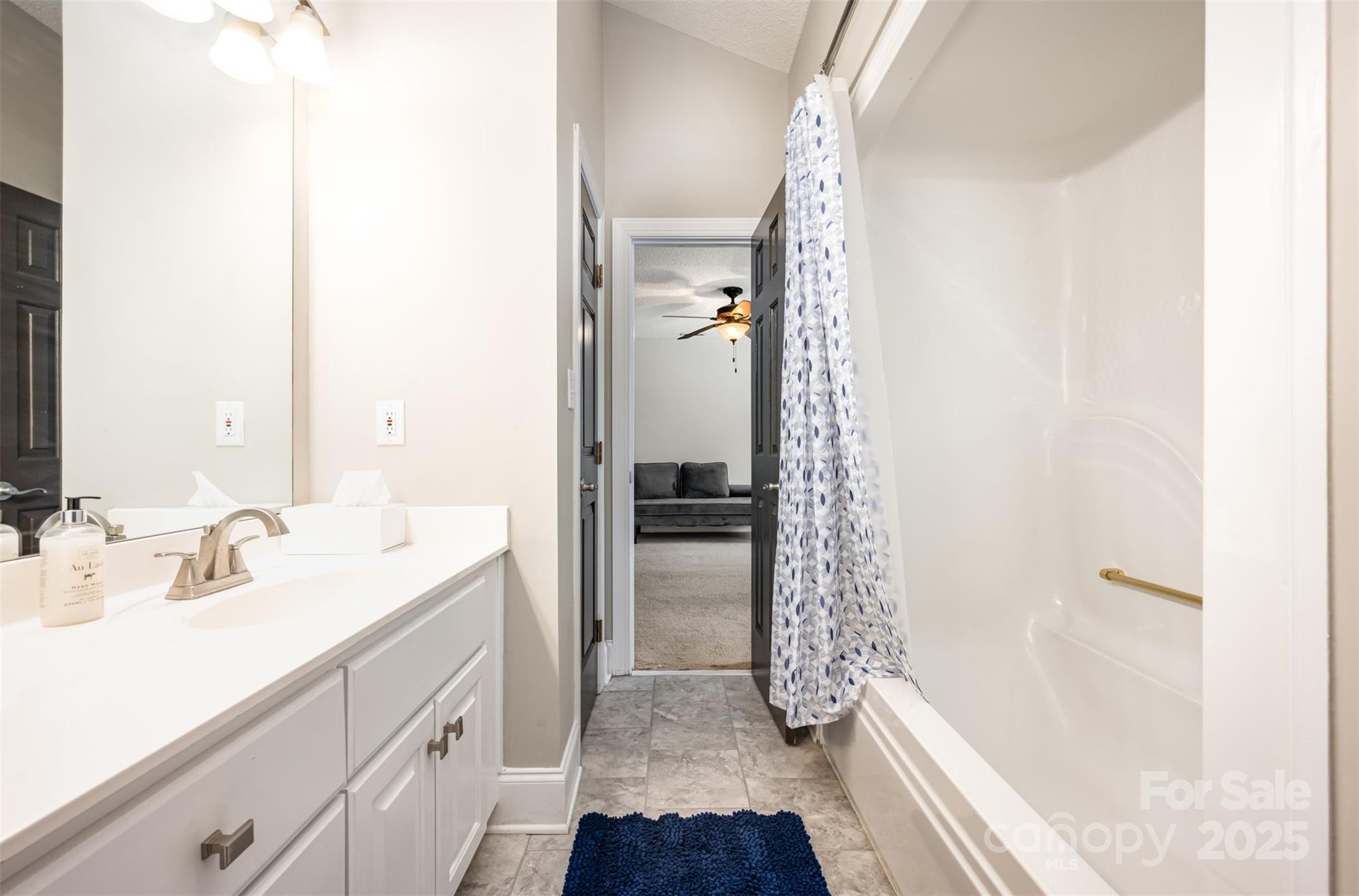 2005 Pinefield Court Property Photo 34