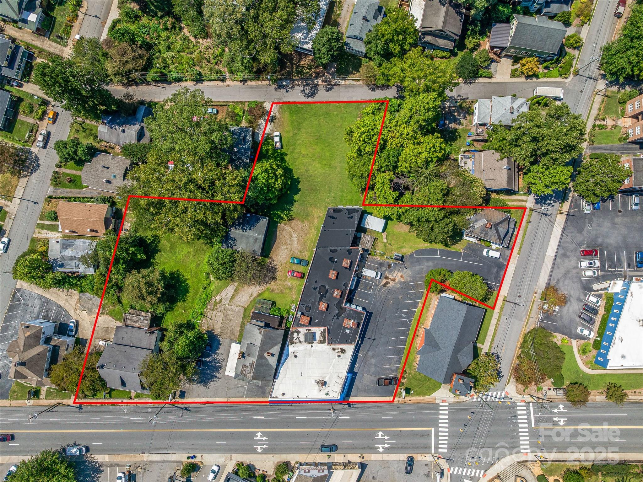 210, 212 & 230 Merrimon Avenue Property Photo 2