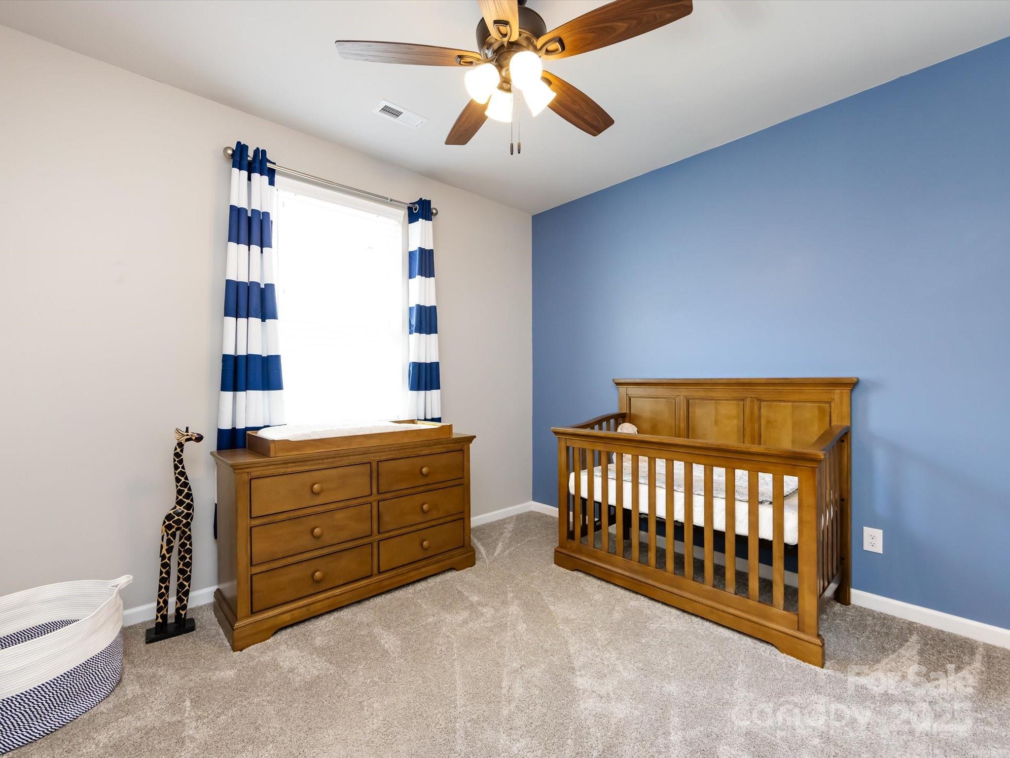 5010 Kinsbridge Drive Property Photo 11