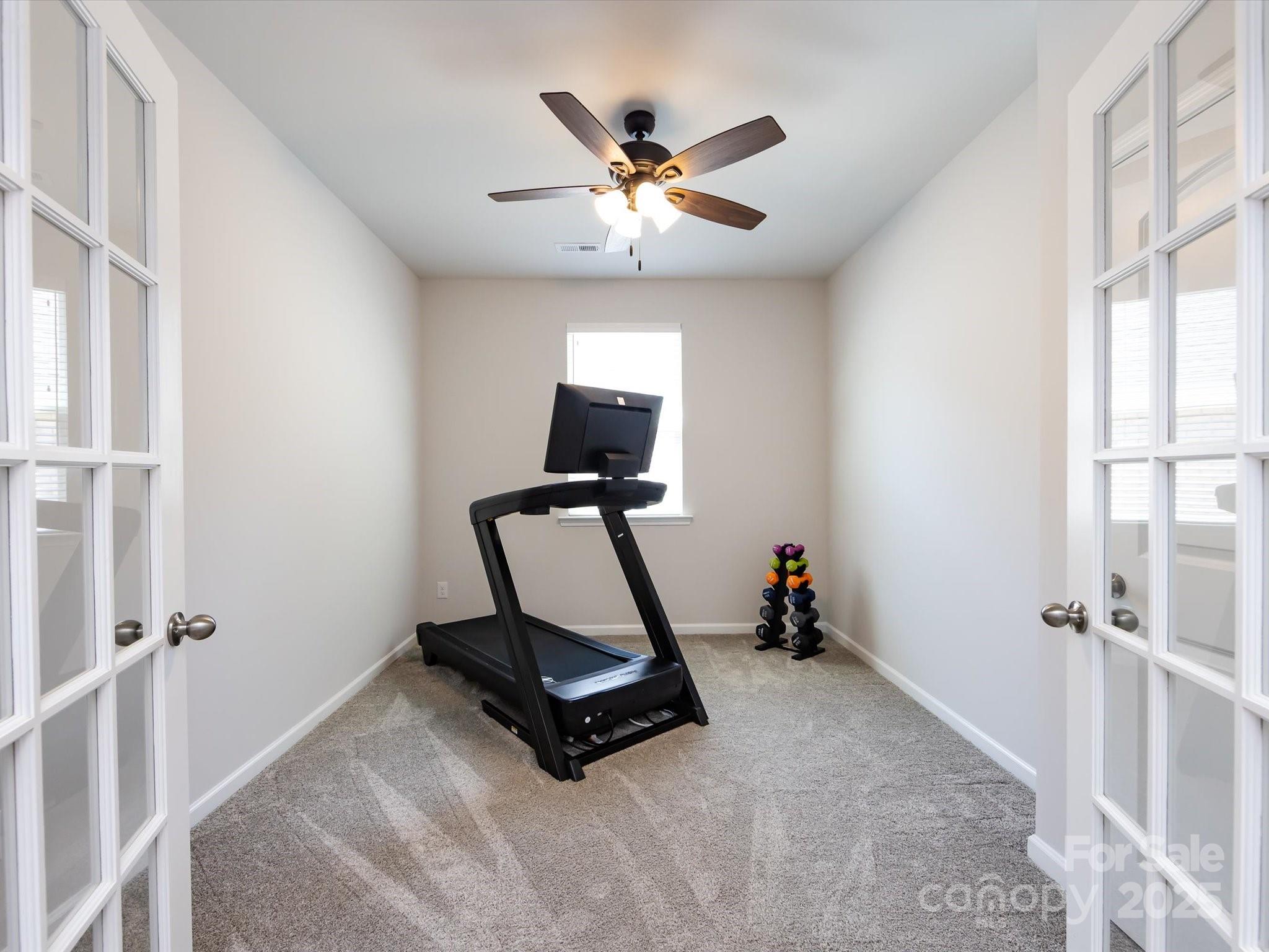 5010 Kinsbridge Drive Property Photo 15