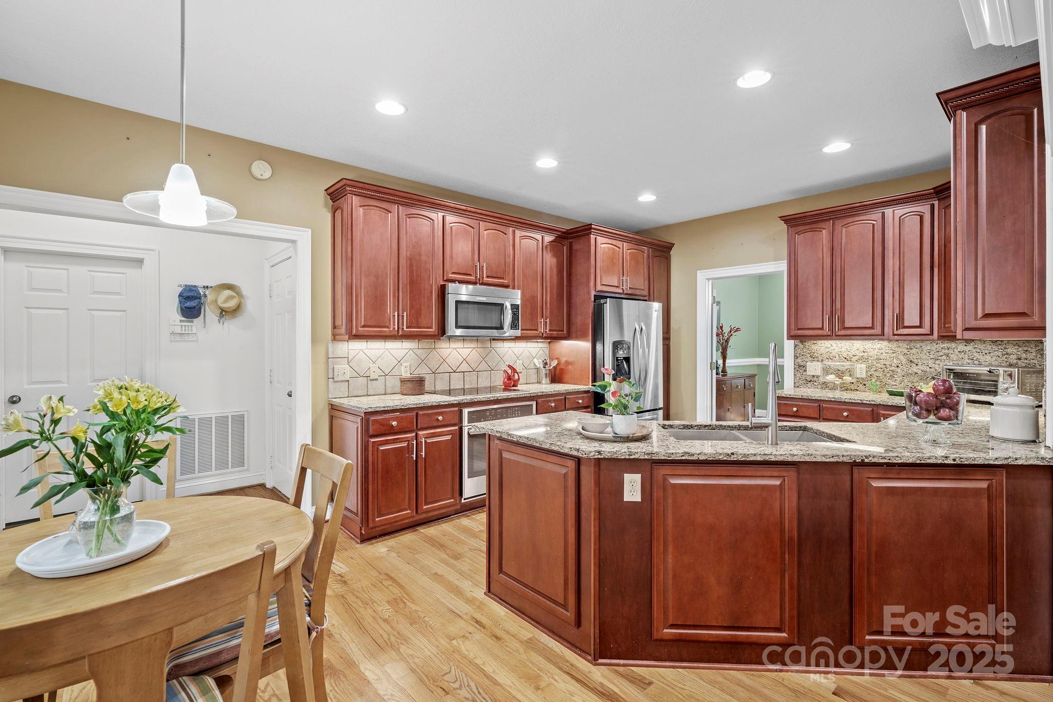 458 Blue Mist Way Property Photo 11