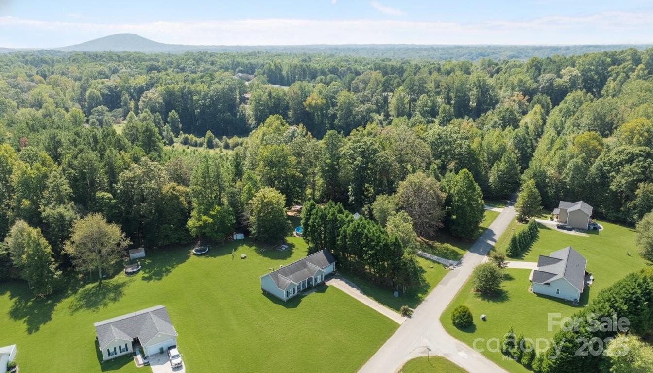 418 Summer Ridge Road Property Photo 14