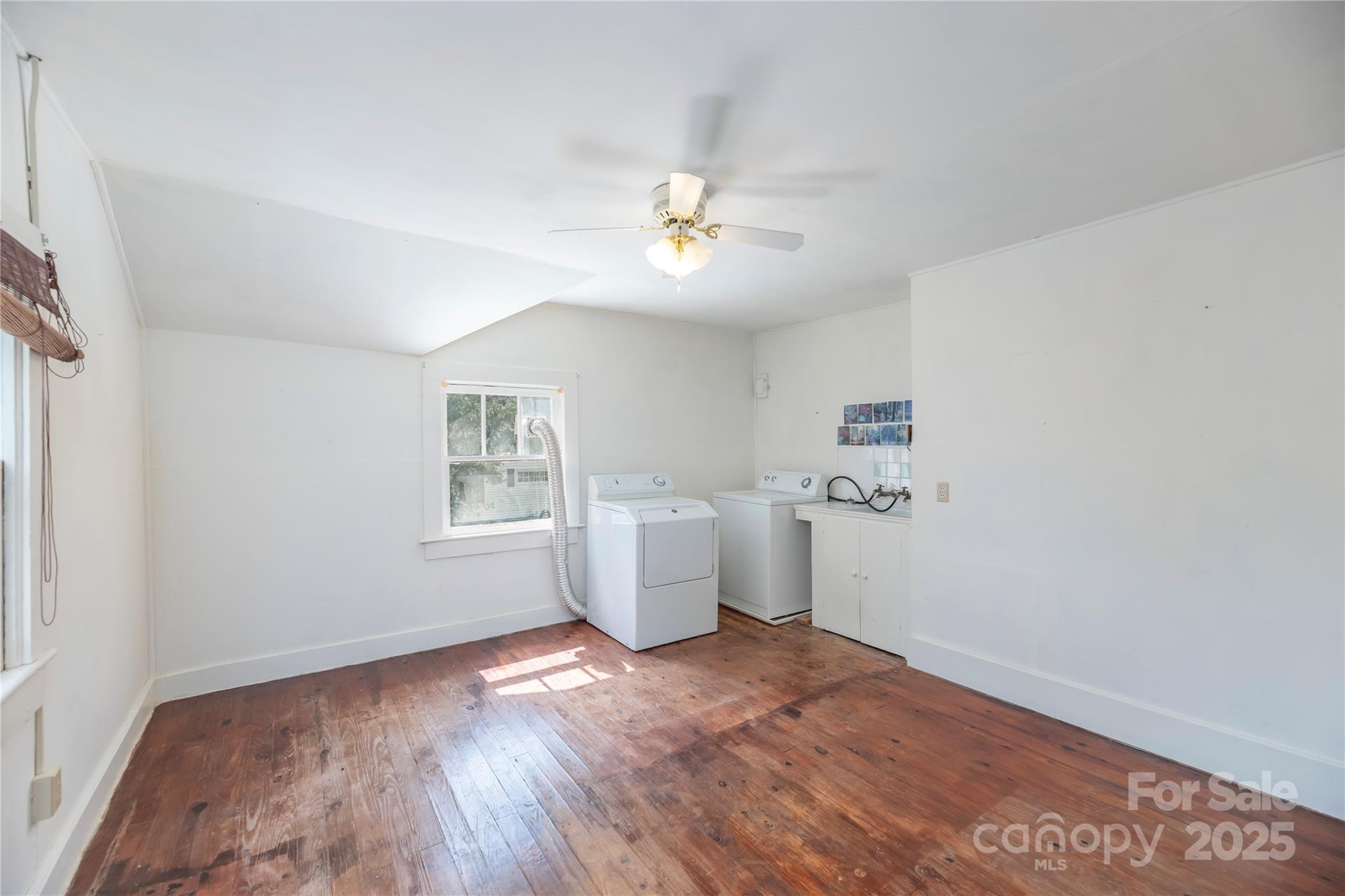 589 Pisgah Drive Property Photo 13
