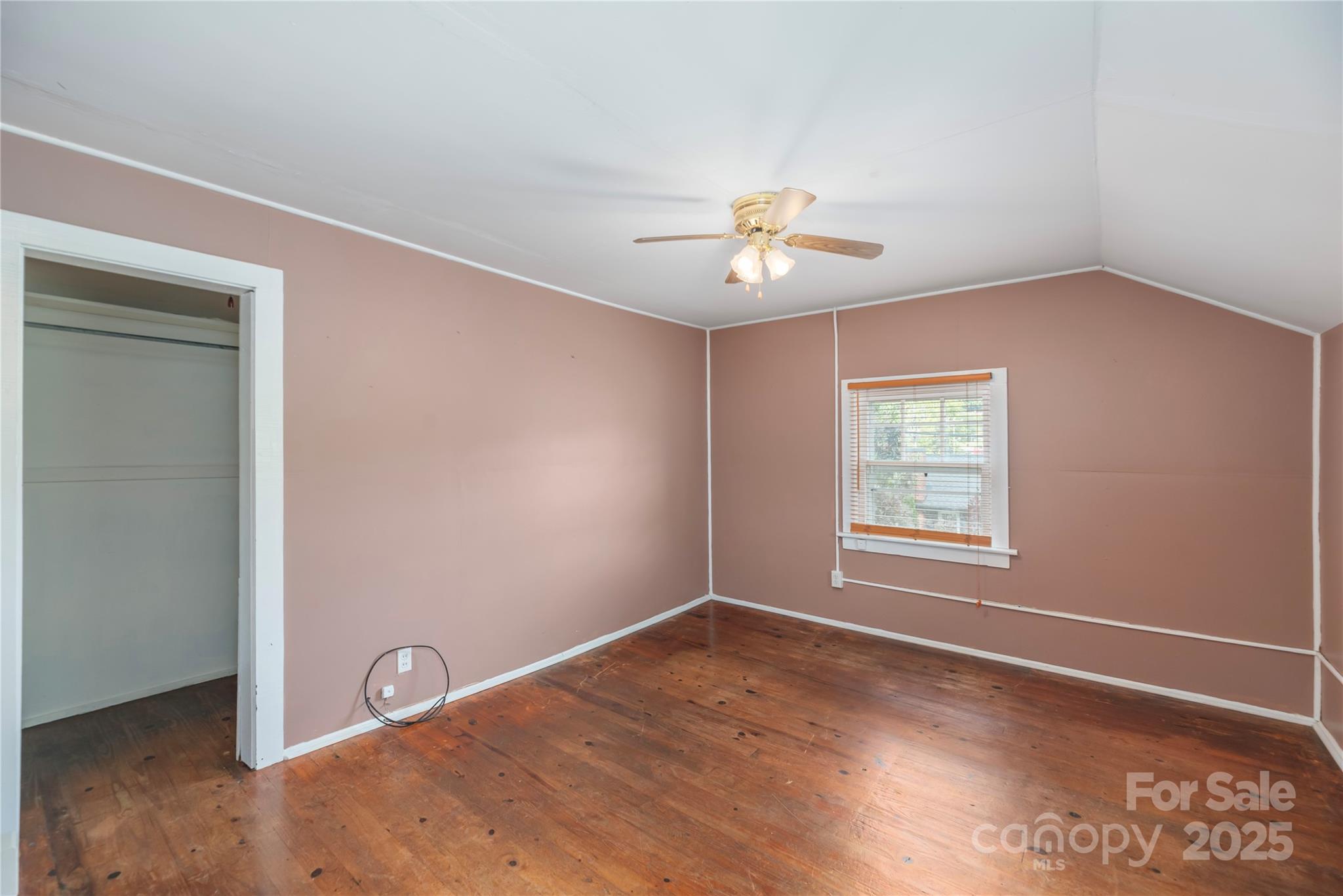 589 Pisgah Drive Property Photo 14