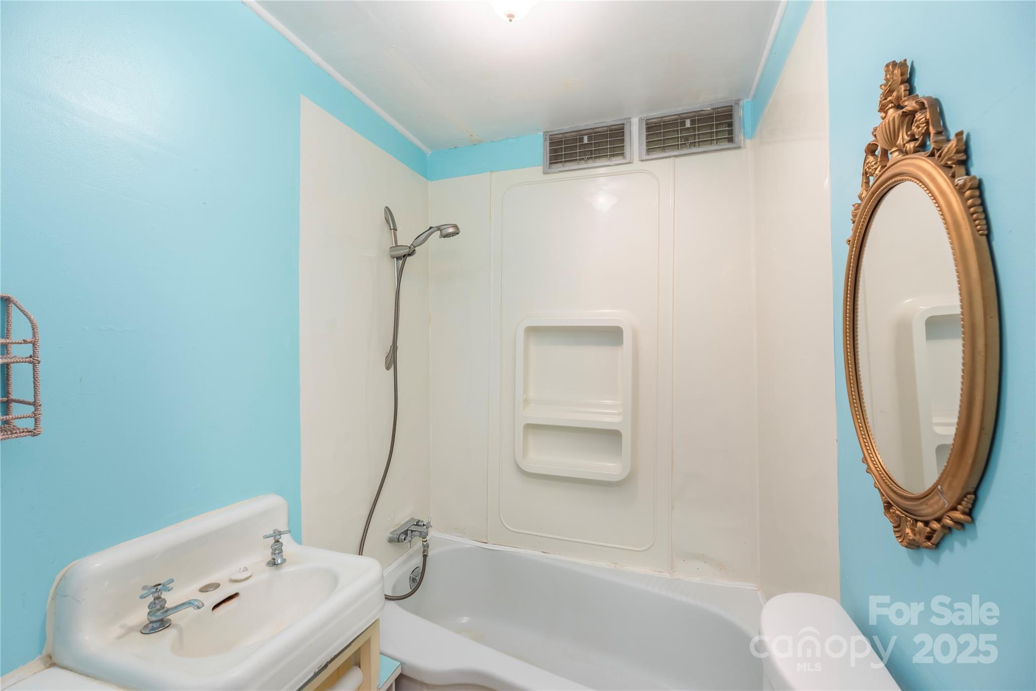 589 Pisgah Drive Property Photo 15