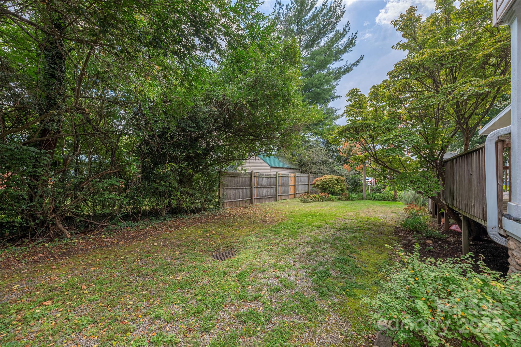589 Pisgah Drive Property Photo 23