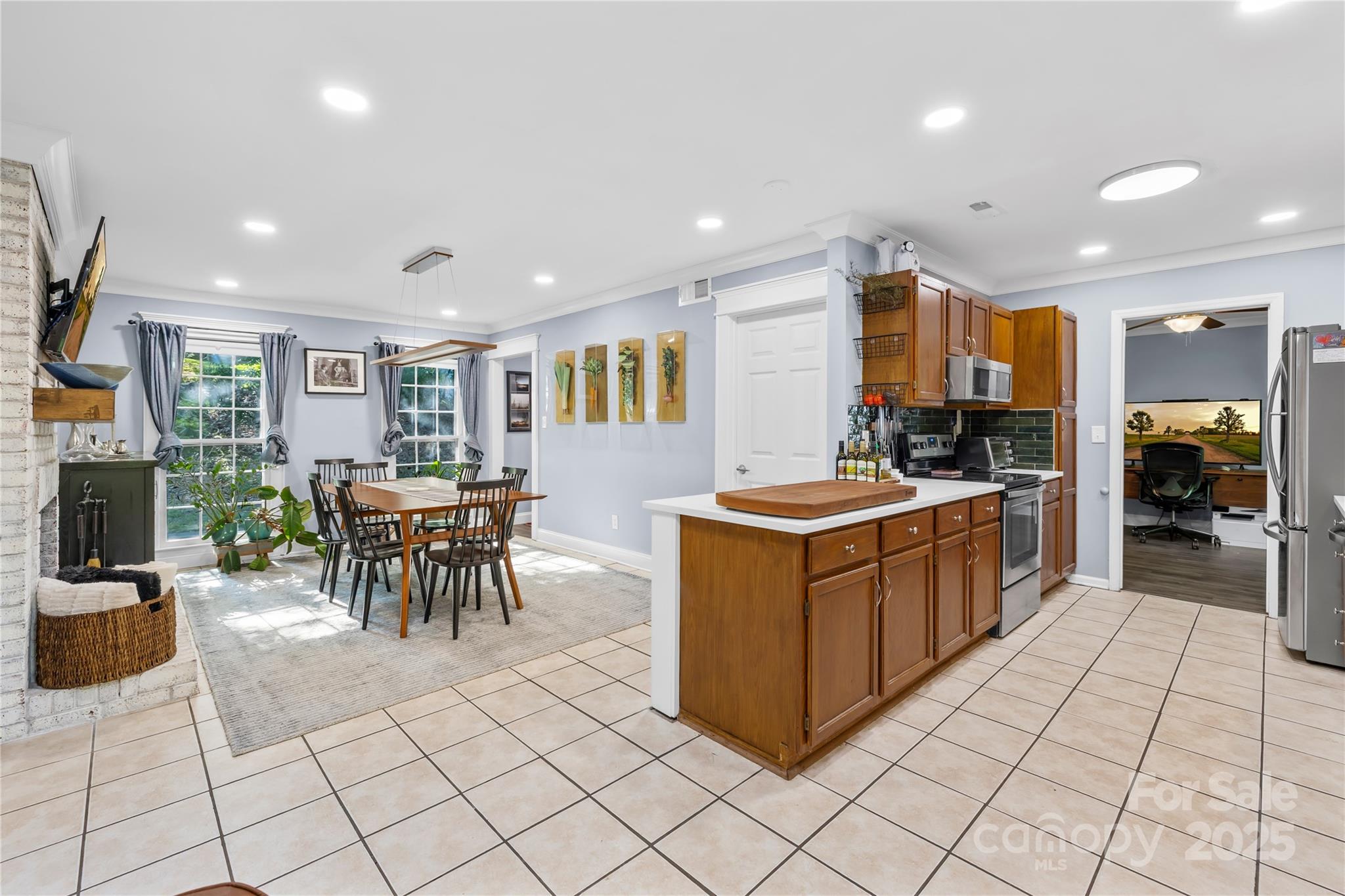 115 Sandymead Road Property Photo 6