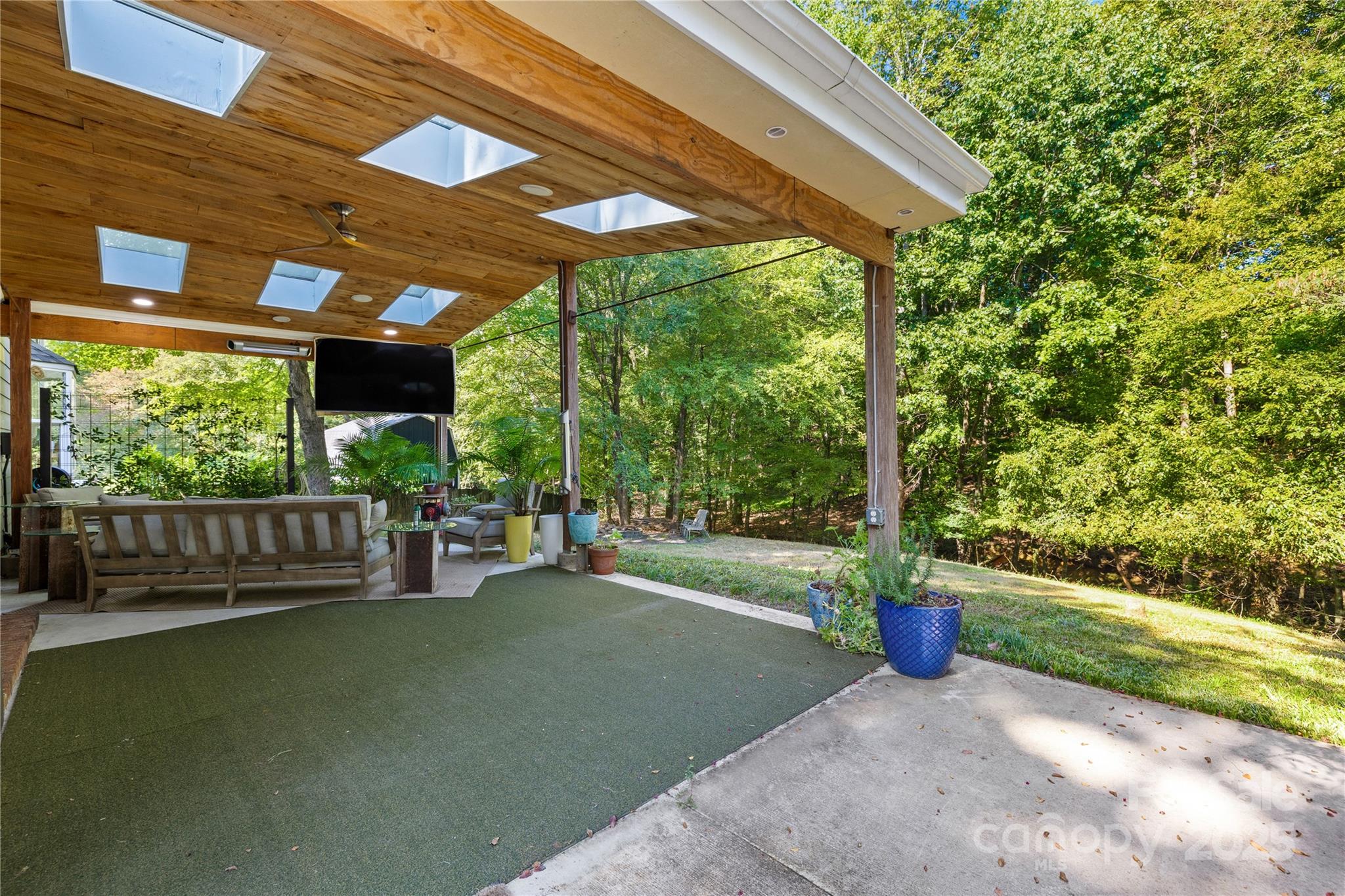 115 Sandymead Road Property Photo 25