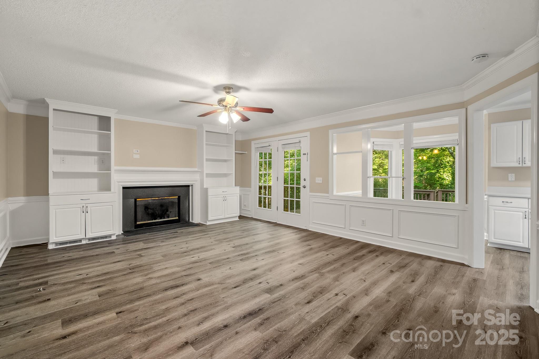 4908 Benthaven Lane Property Photo 9