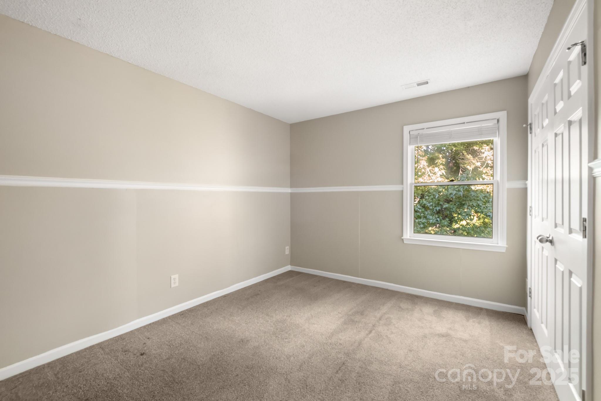 4908 Benthaven Lane Property Photo 17