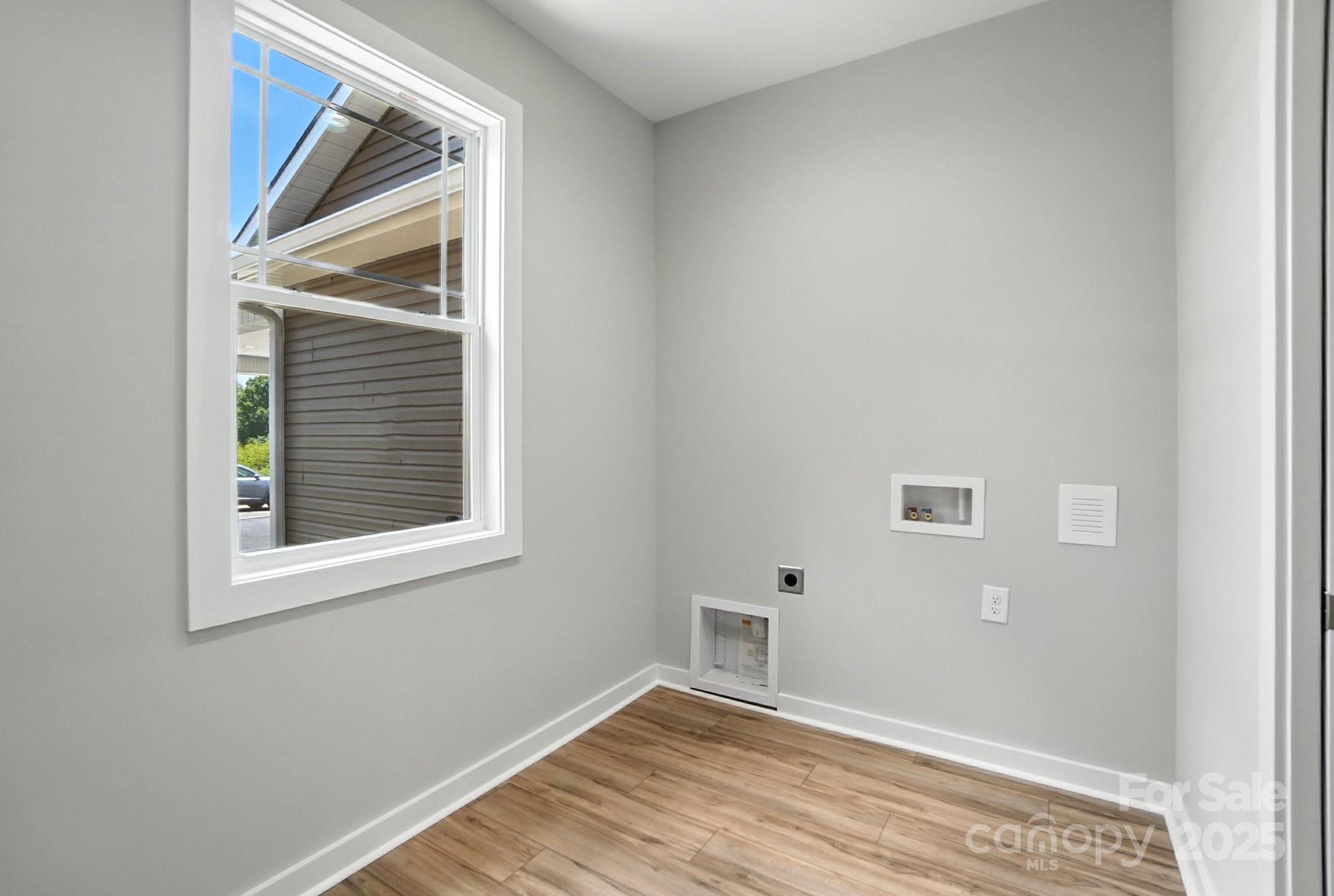 1524 29th Street Property Photo 15