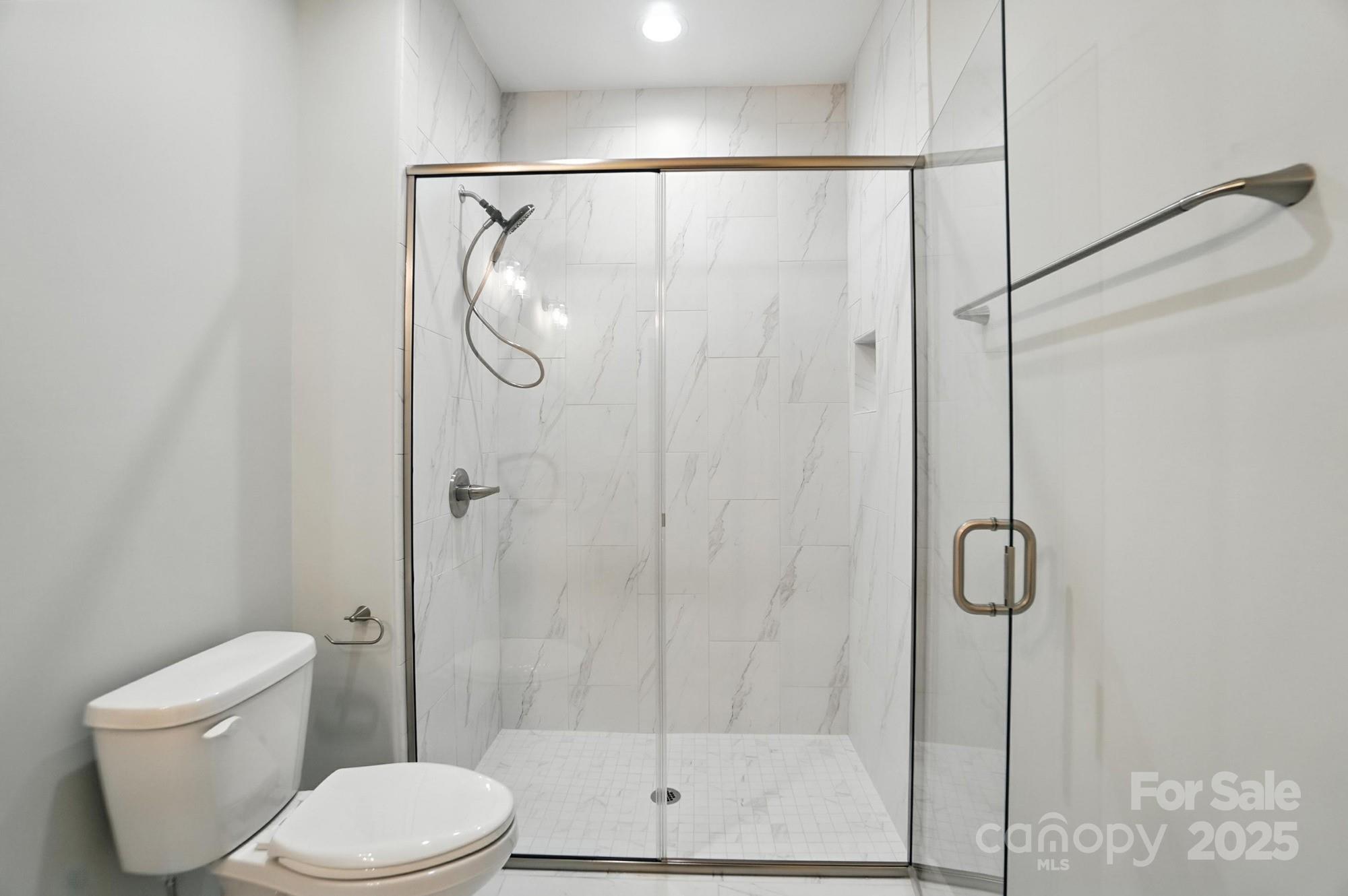 1524 29th Street Property Photo 27