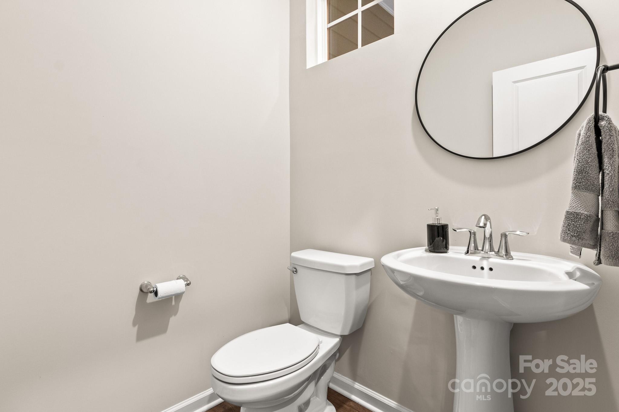 804 Gable Oak Lane Property Photo 15