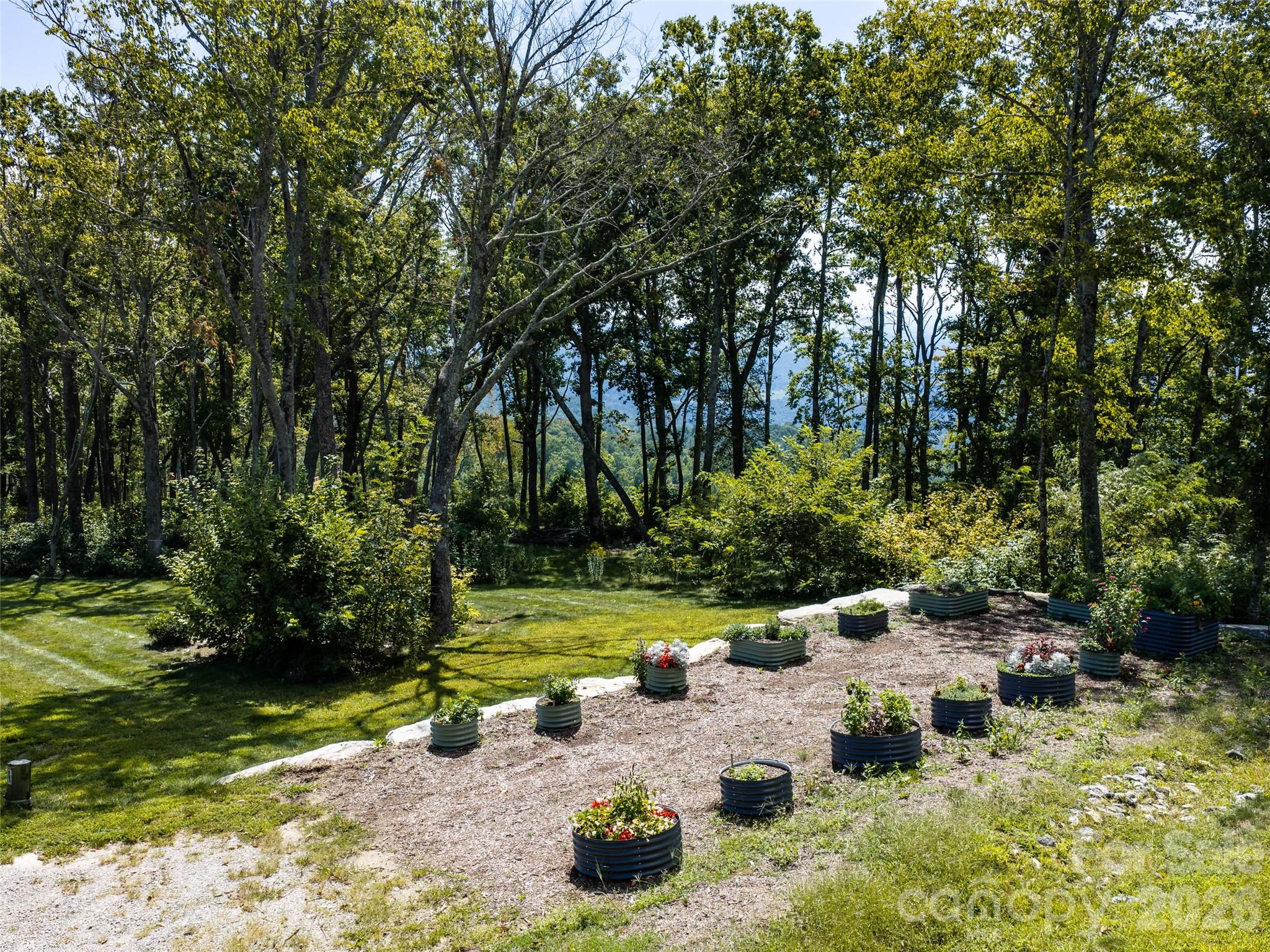 462 E Garden Trail 37 Property Photo 8