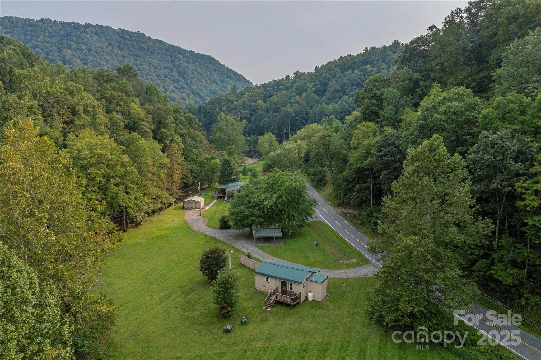 9781 Nc 209 Highway Property Photo 2