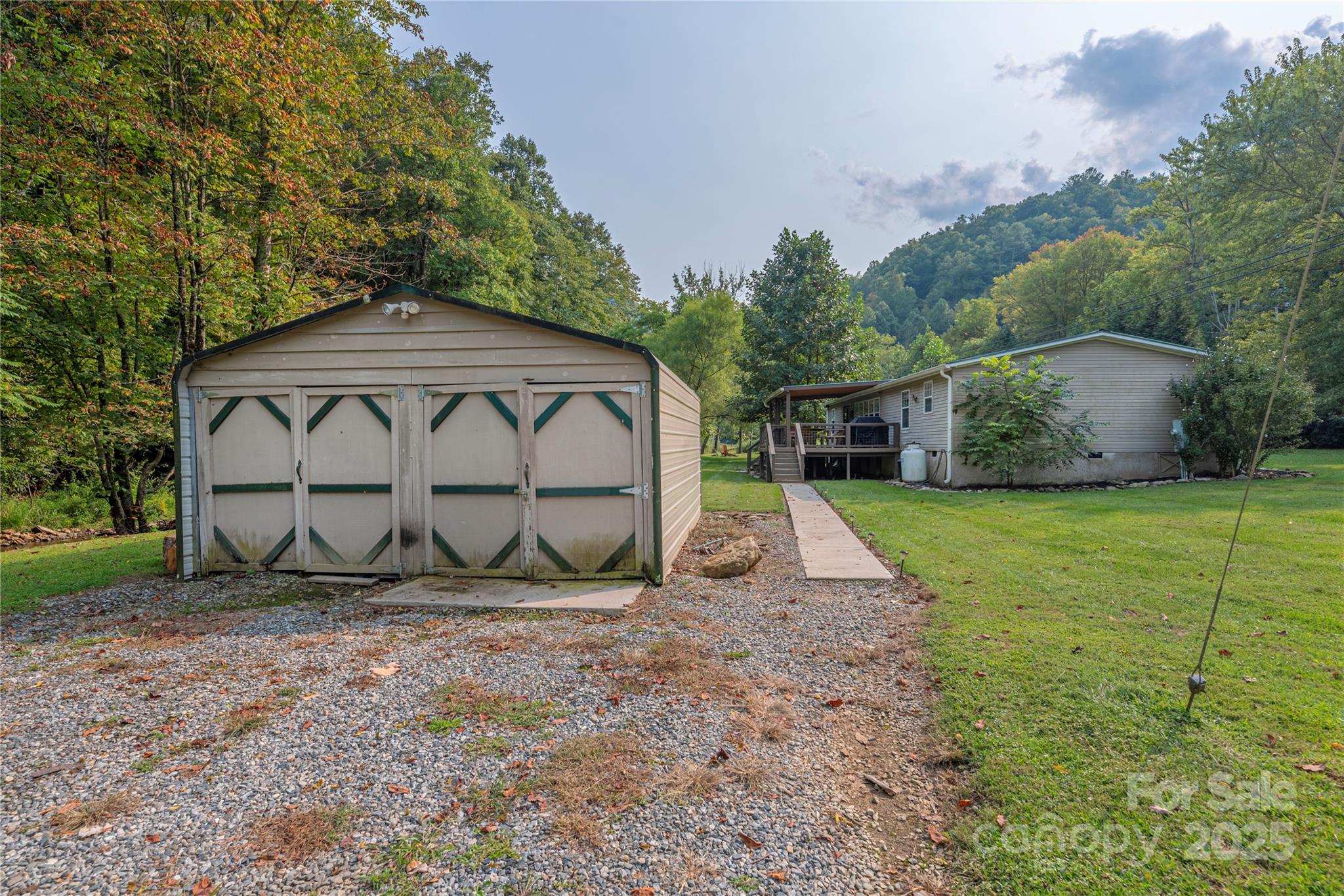 9781 Nc 209 Highway Property Photo 33
