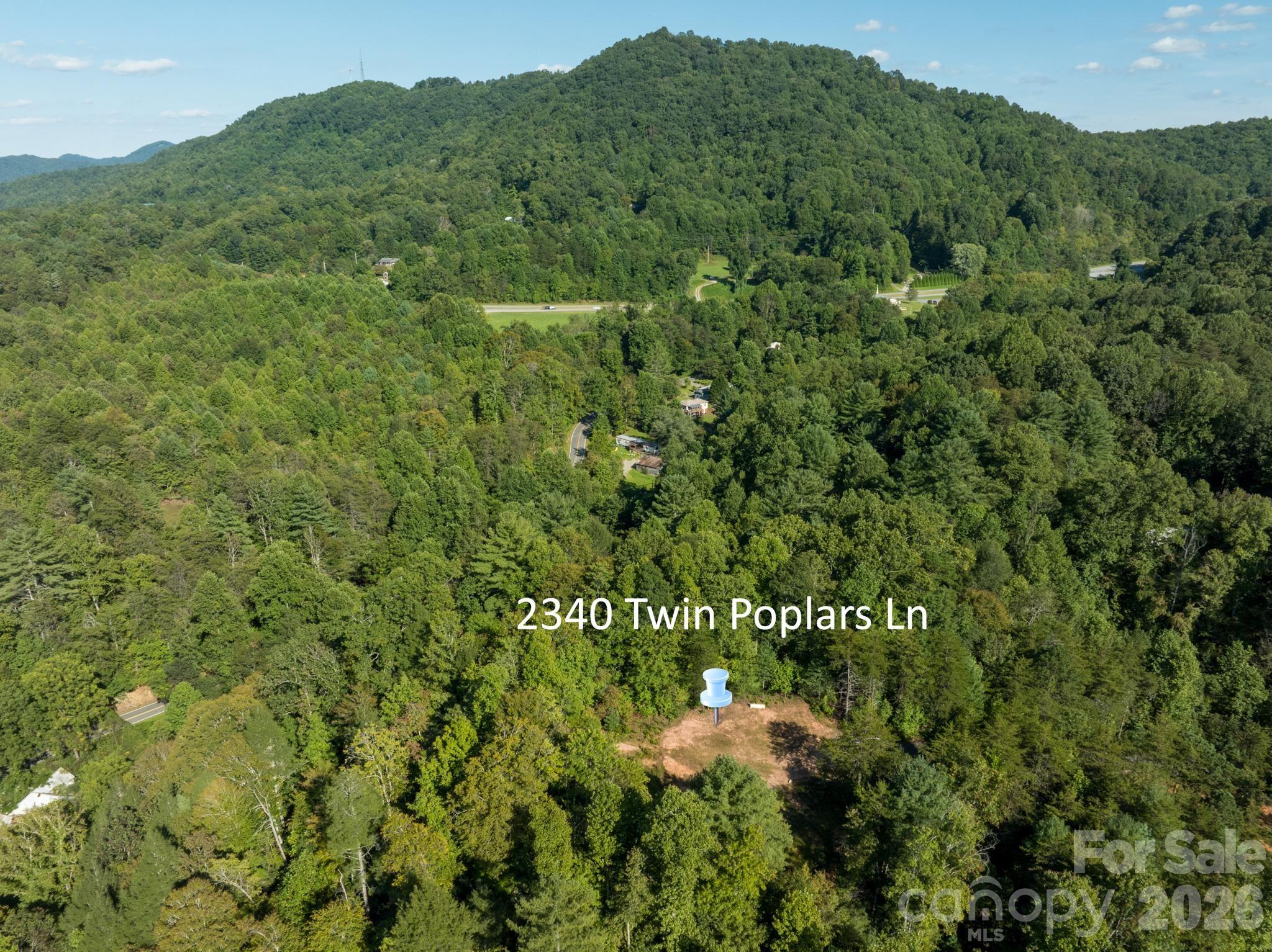 2340 Twin Poplars Lane Property Photo 5