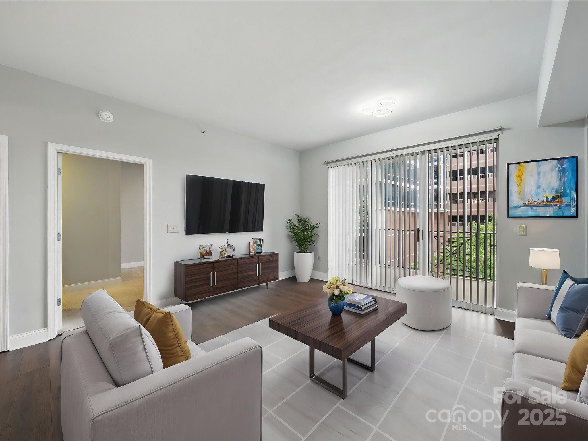 300 W 5th Street 339 Property Photo 12