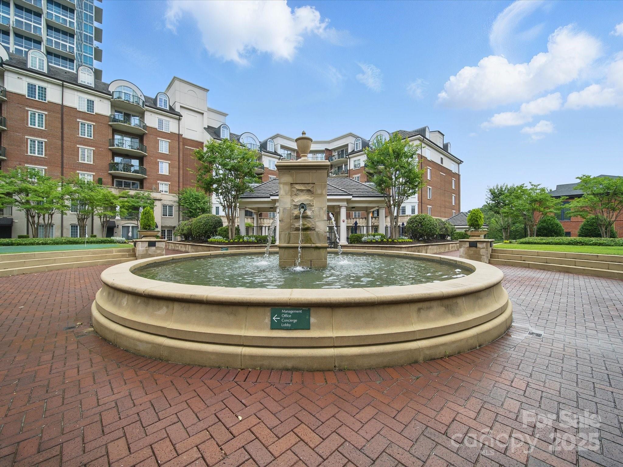 300 W 5th Street 339 Property Photo 41