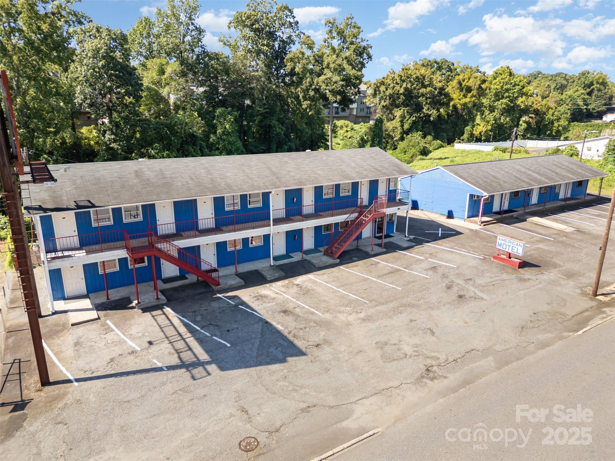6834 Wilkinson Boulevard Property Photo 9
