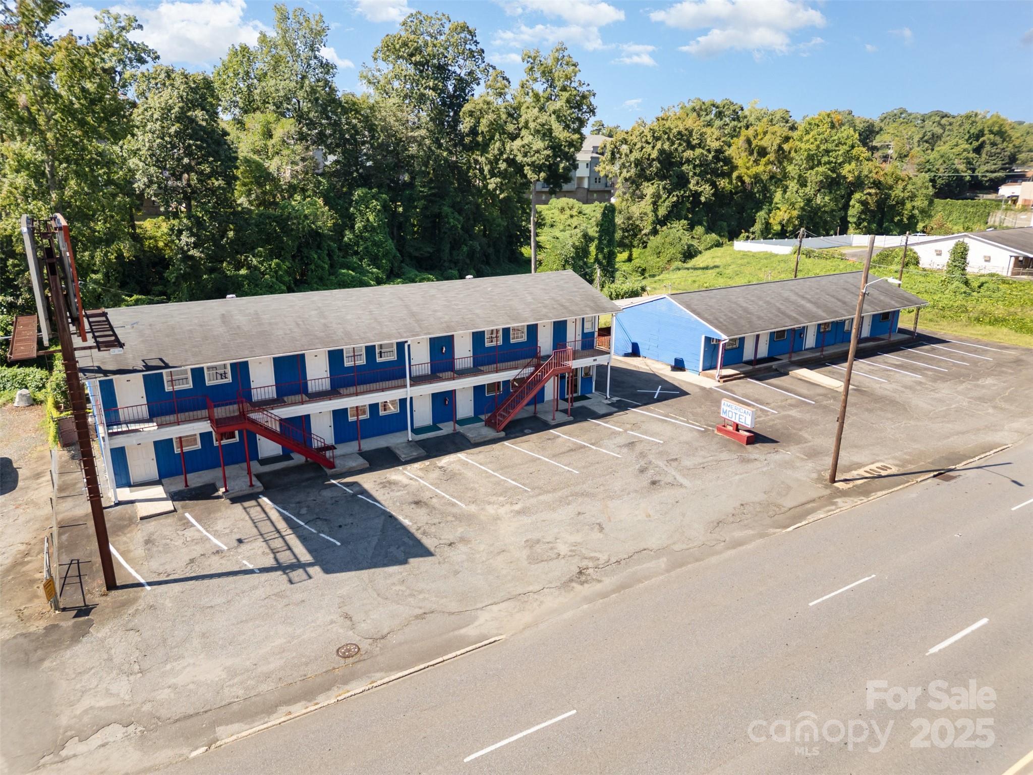 6834 Wilkinson Boulevard Property Photo 10