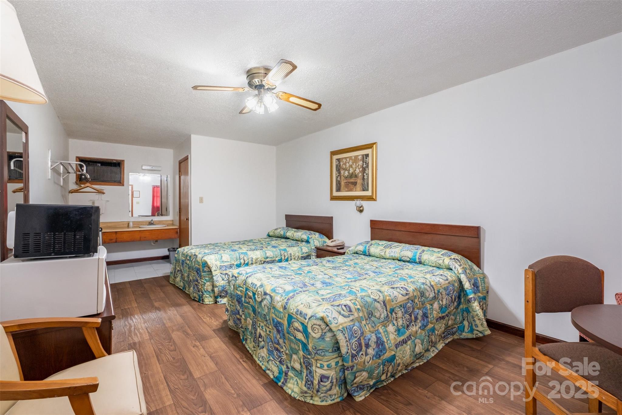 6834 Wilkinson Boulevard Property Photo 27