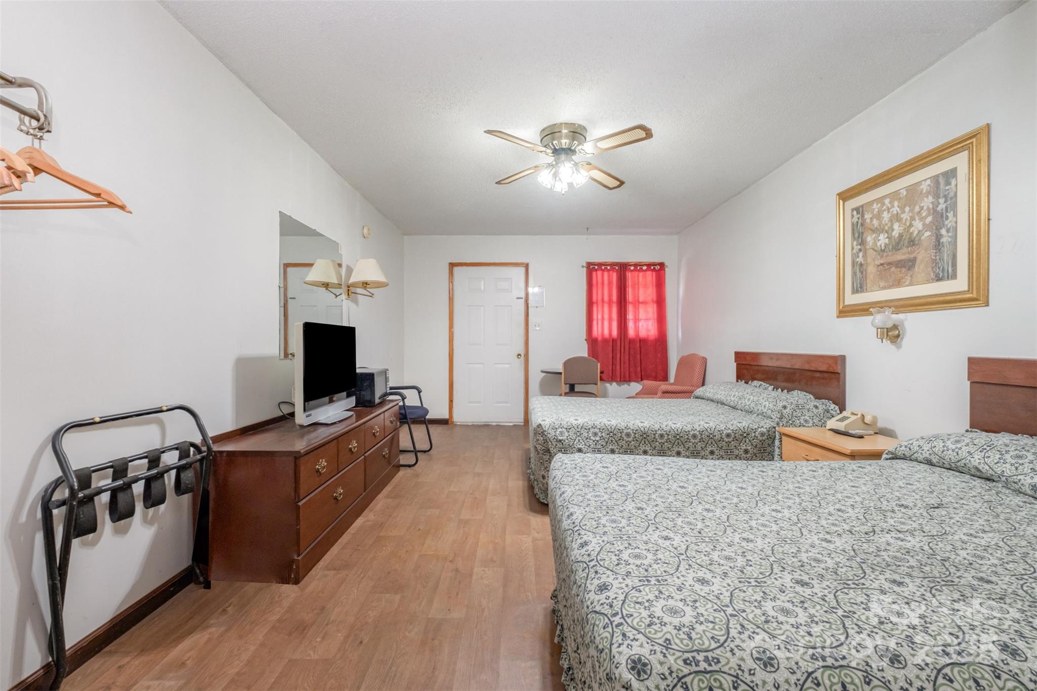 6834 Wilkinson Boulevard Property Photo 30