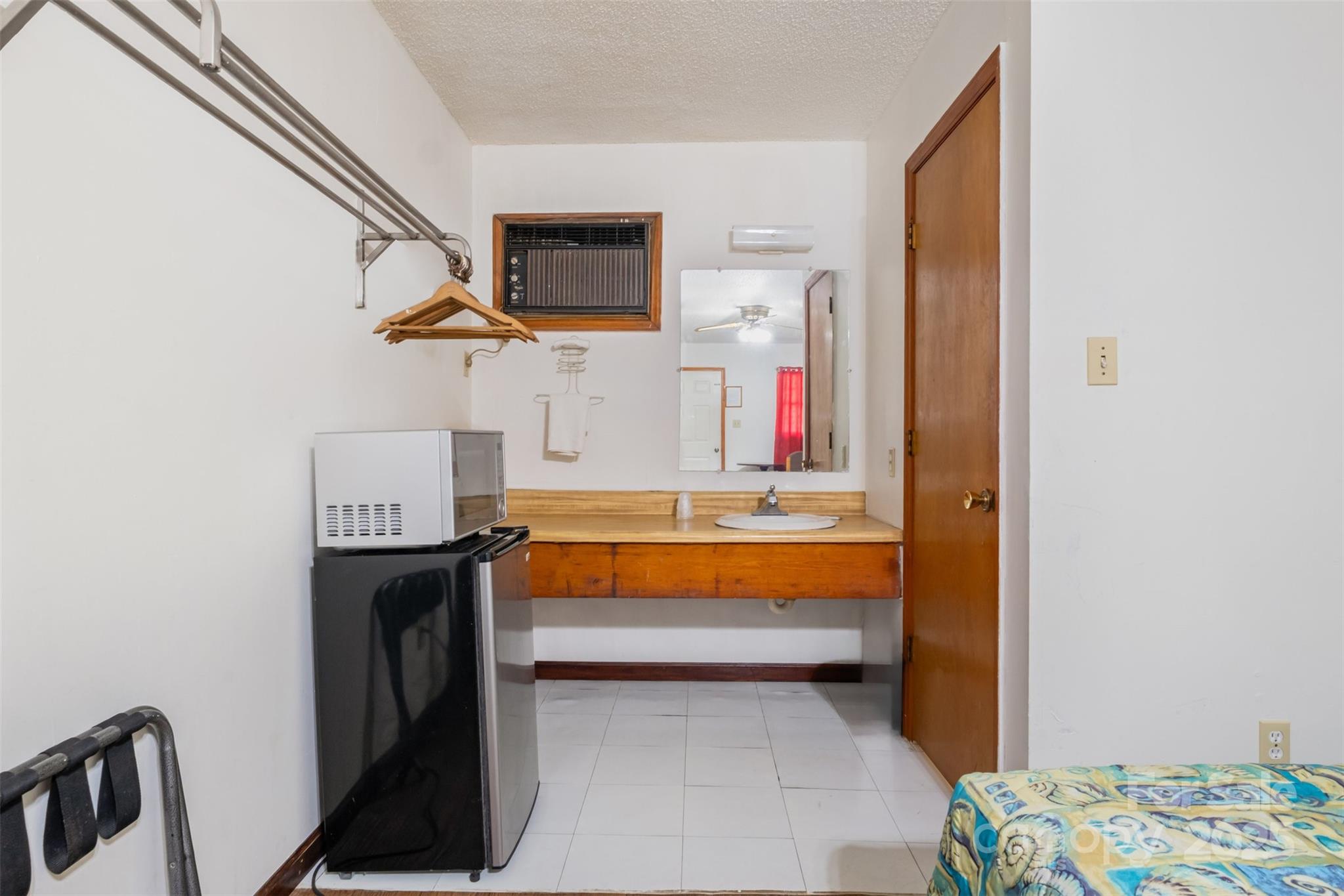 6834 Wilkinson Boulevard Property Photo 35