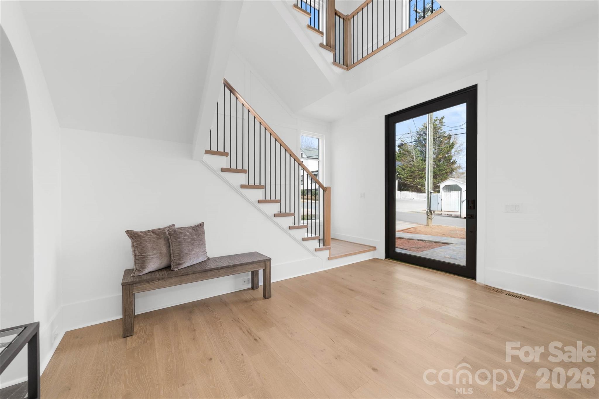 216 Walnut Street Property Photo 3