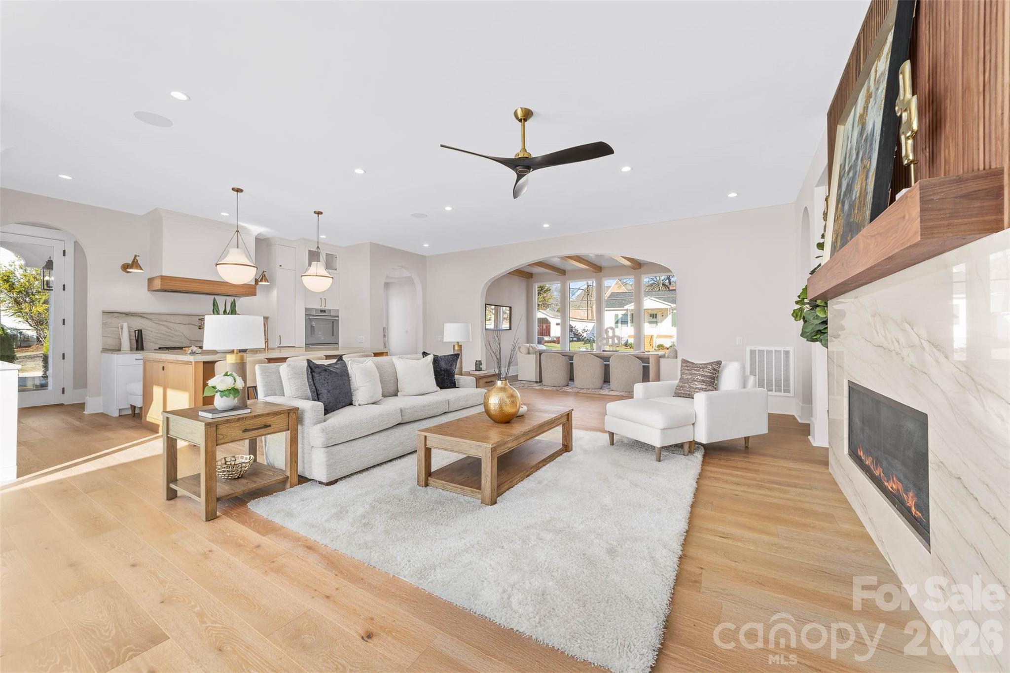 216 Walnut Street Property Photo 12