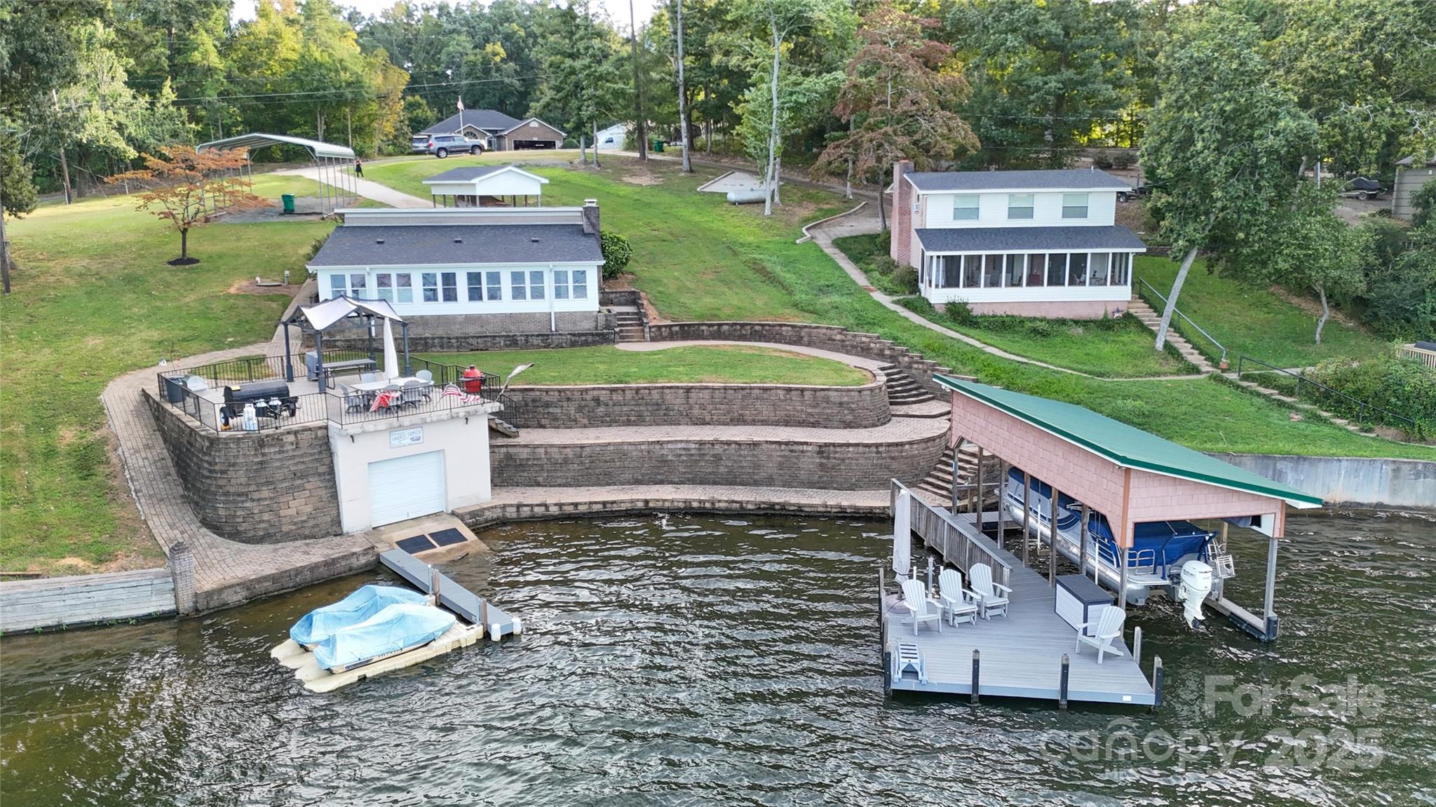 604 Acorn Acres Road Property Photo 1