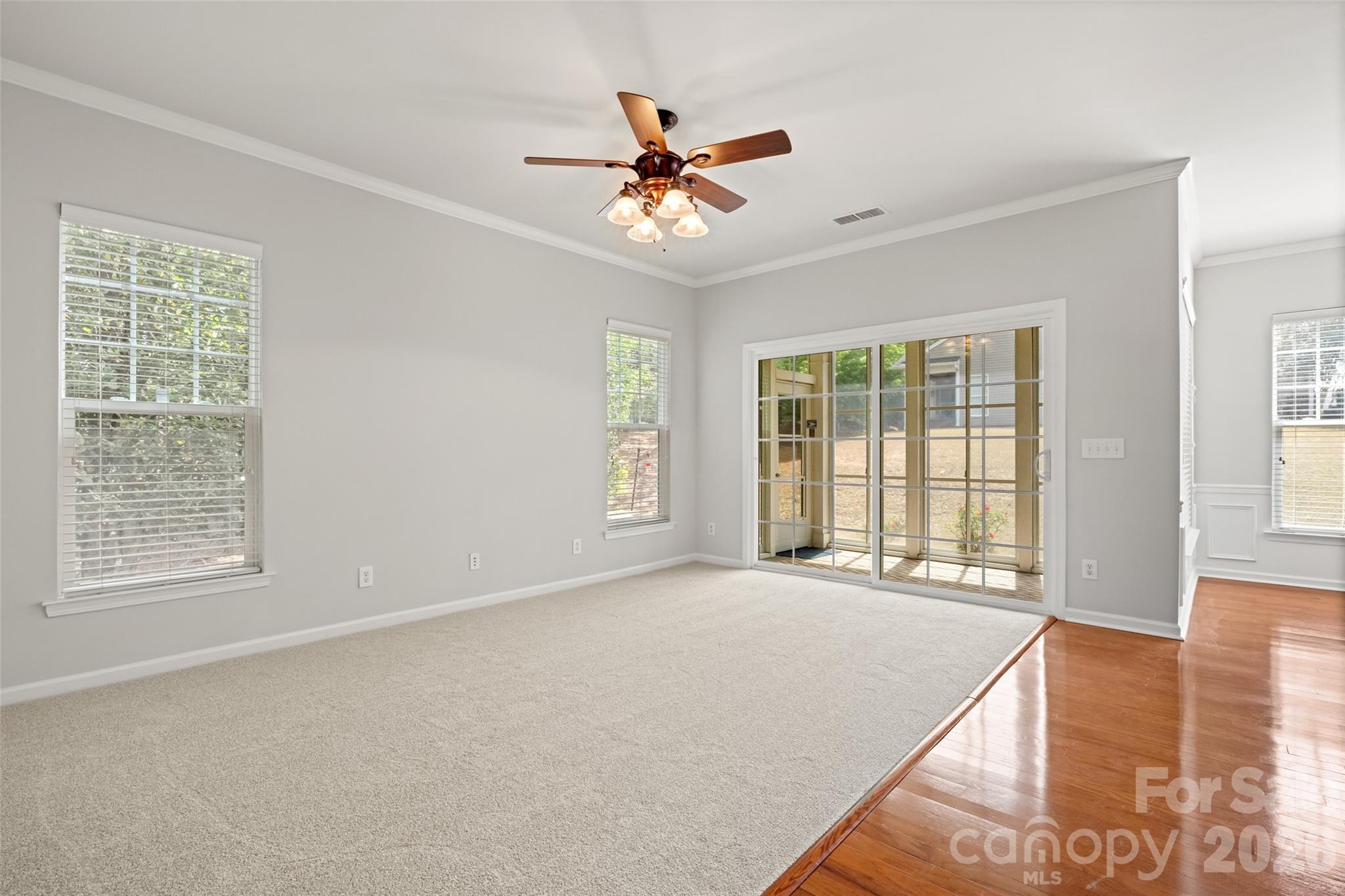 33128 Tanager Court Property Photo 3