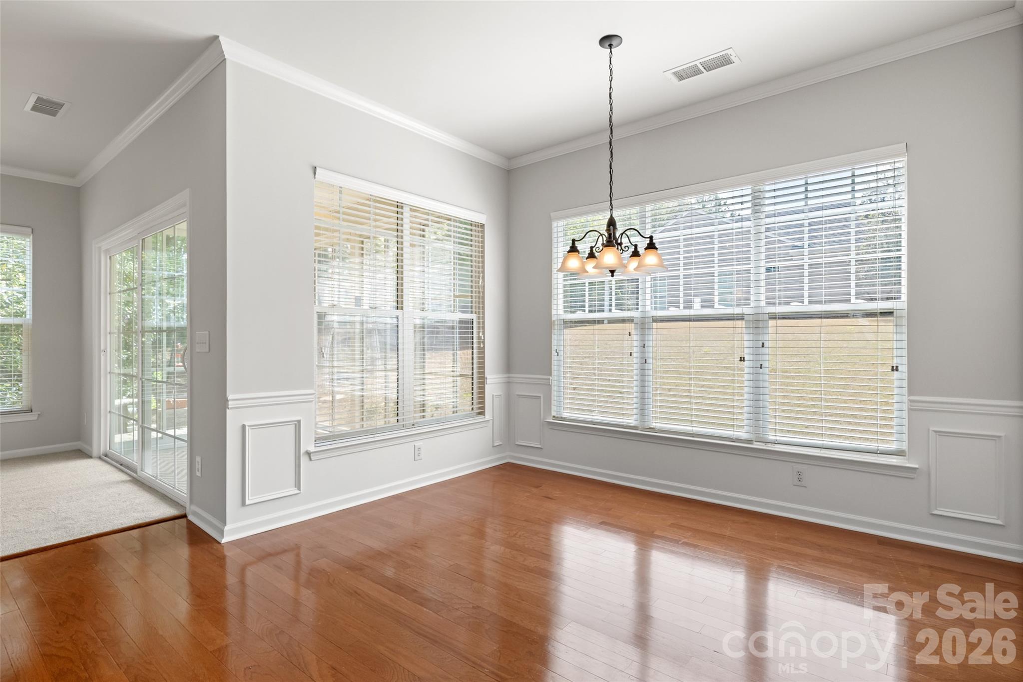33128 Tanager Court Property Photo 7