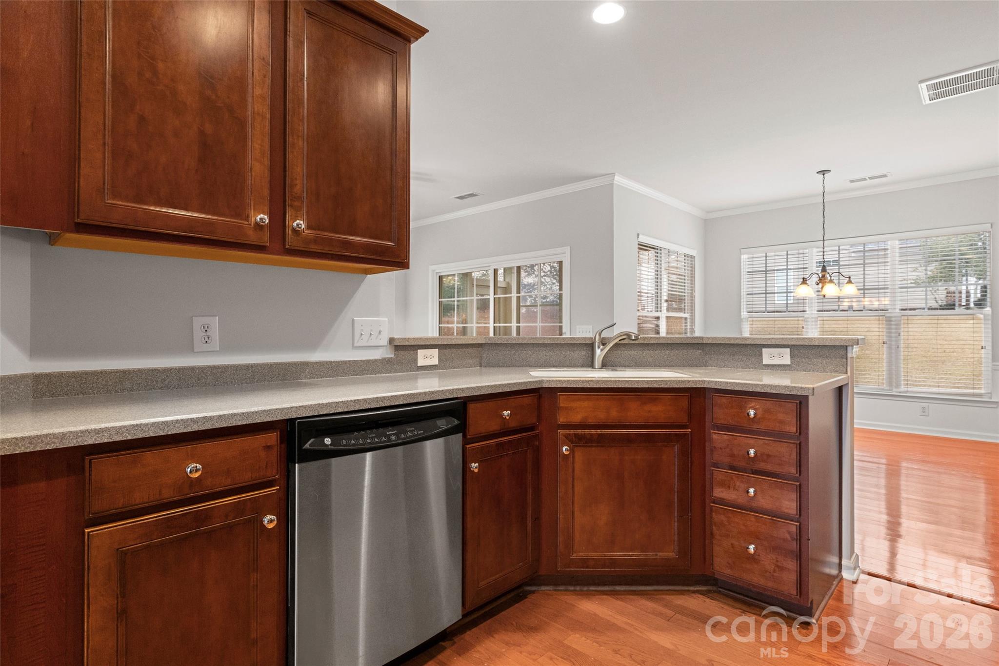 33128 Tanager Court Property Photo 9