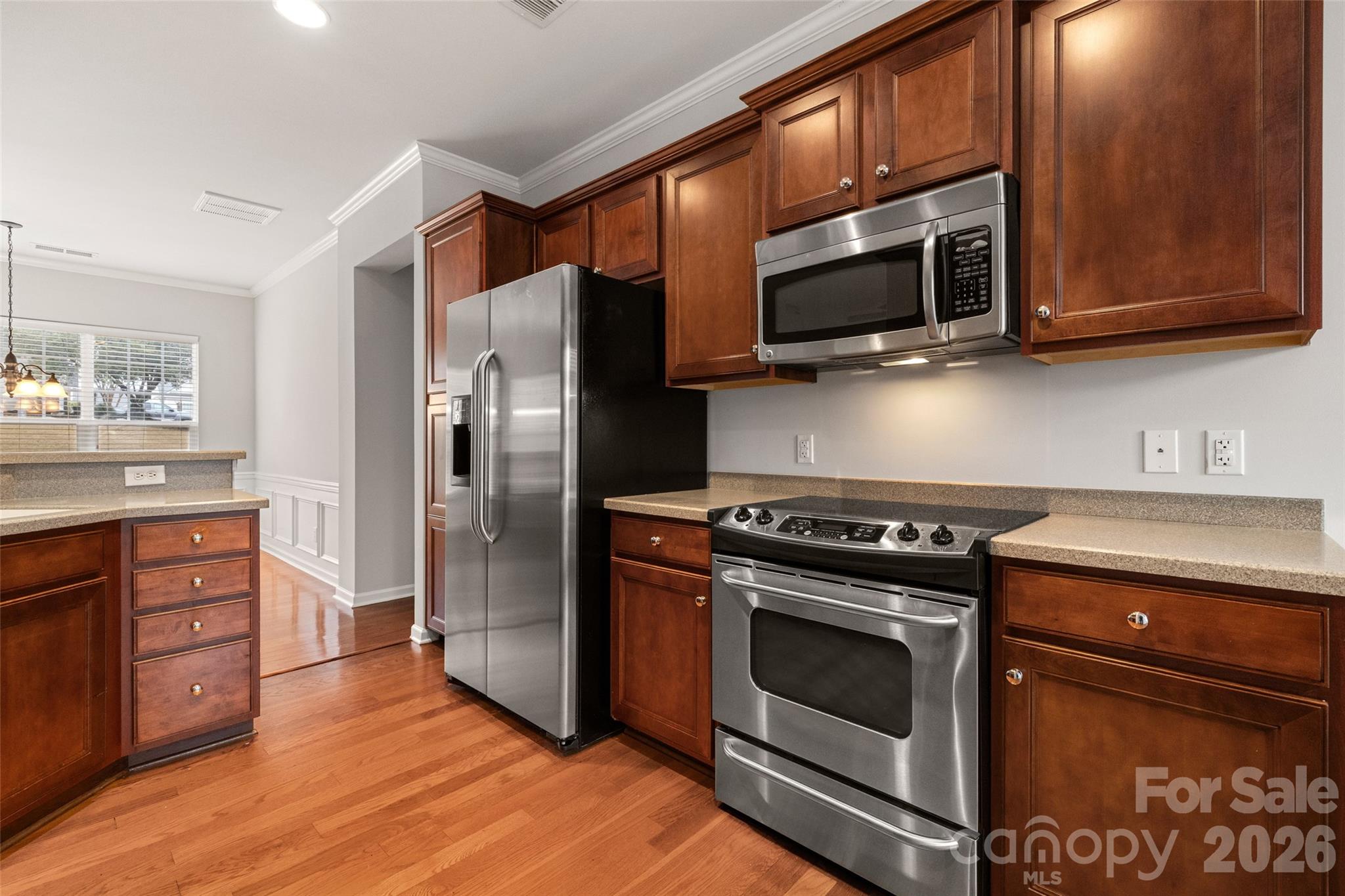 33128 Tanager Court Property Photo 10