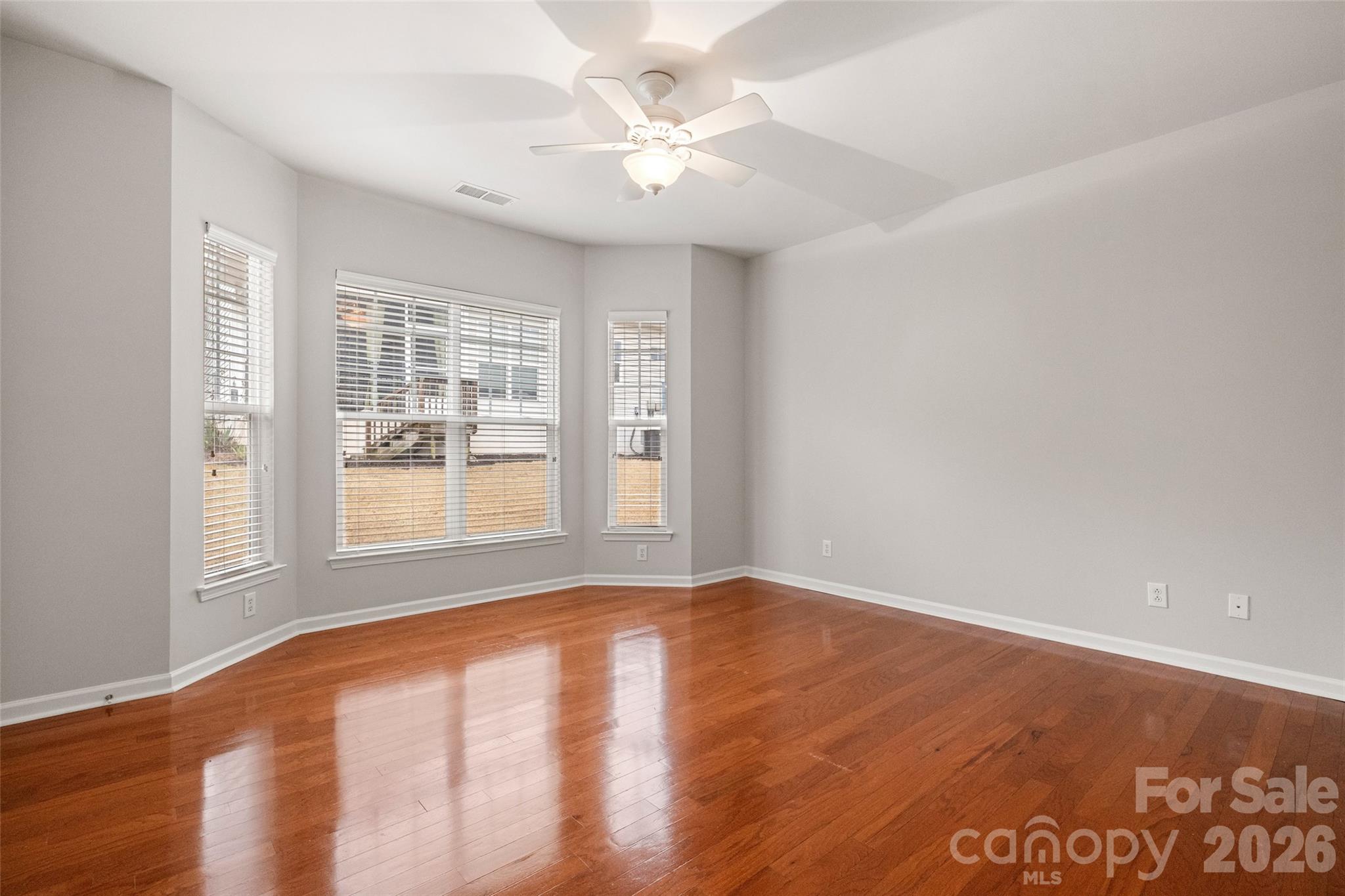 33128 Tanager Court Property Photo 13