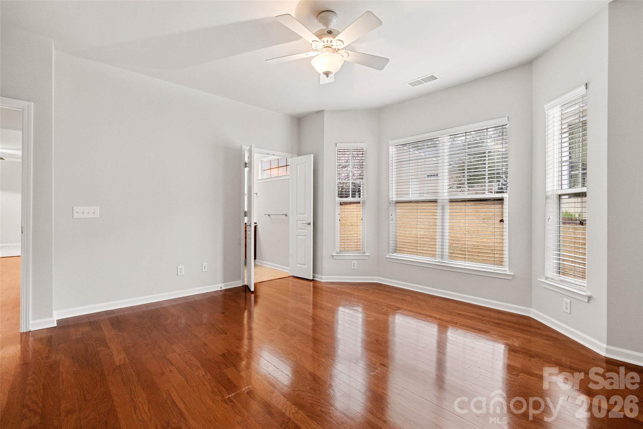 33128 Tanager Court Property Photo 14
