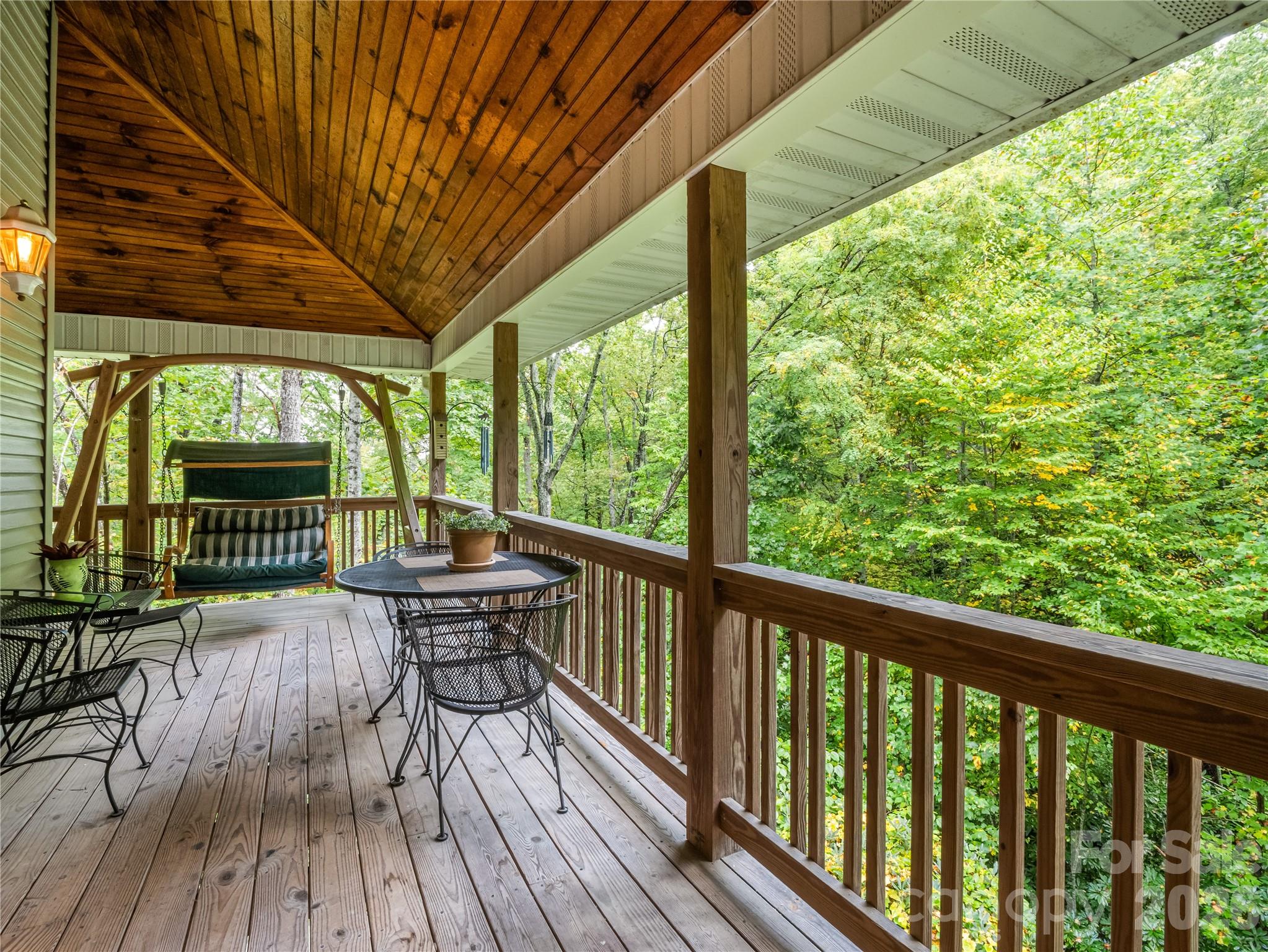 142 Winterview Trail Property Photo 19