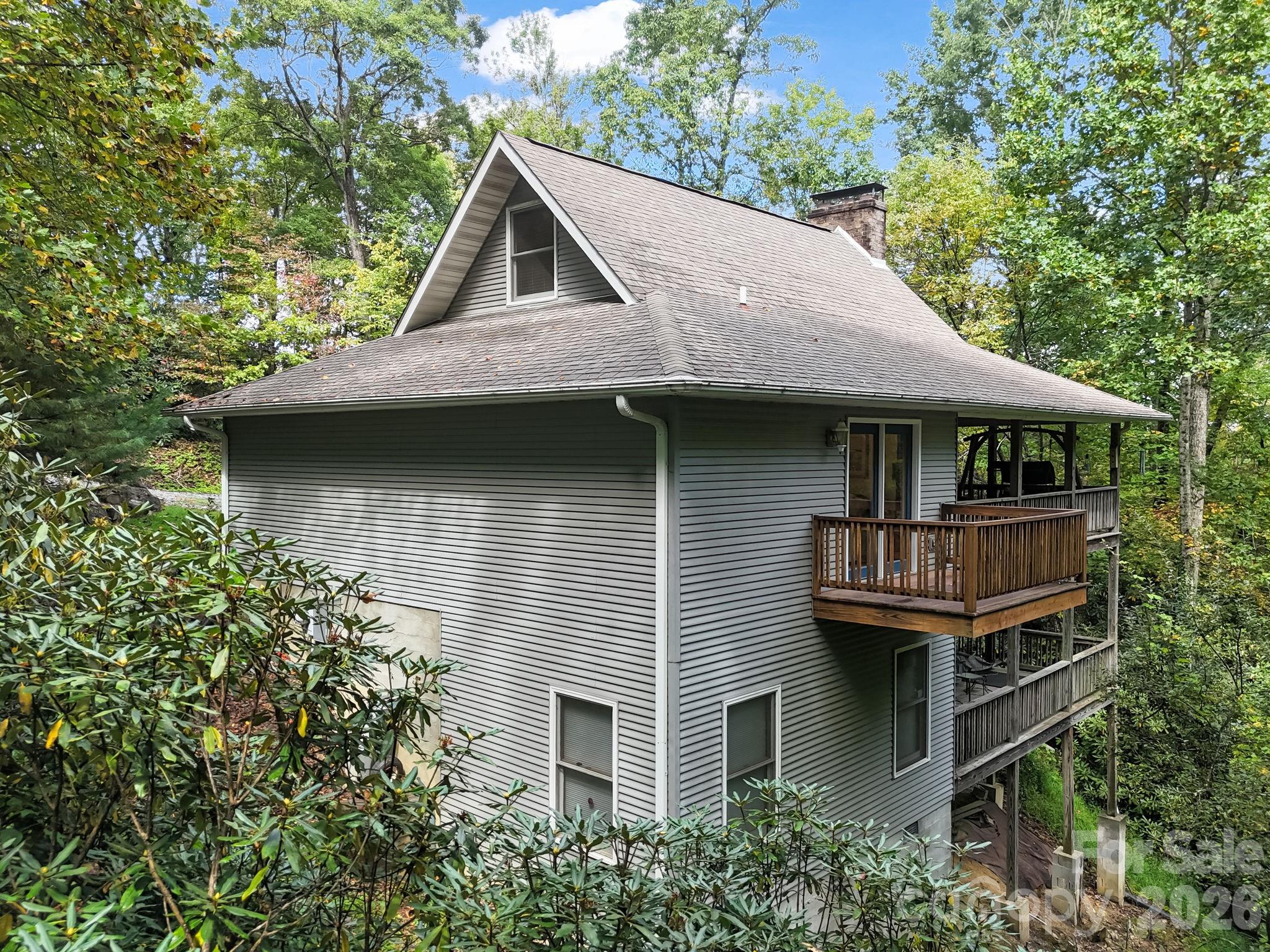 142 Winterview Trail Property Photo 35